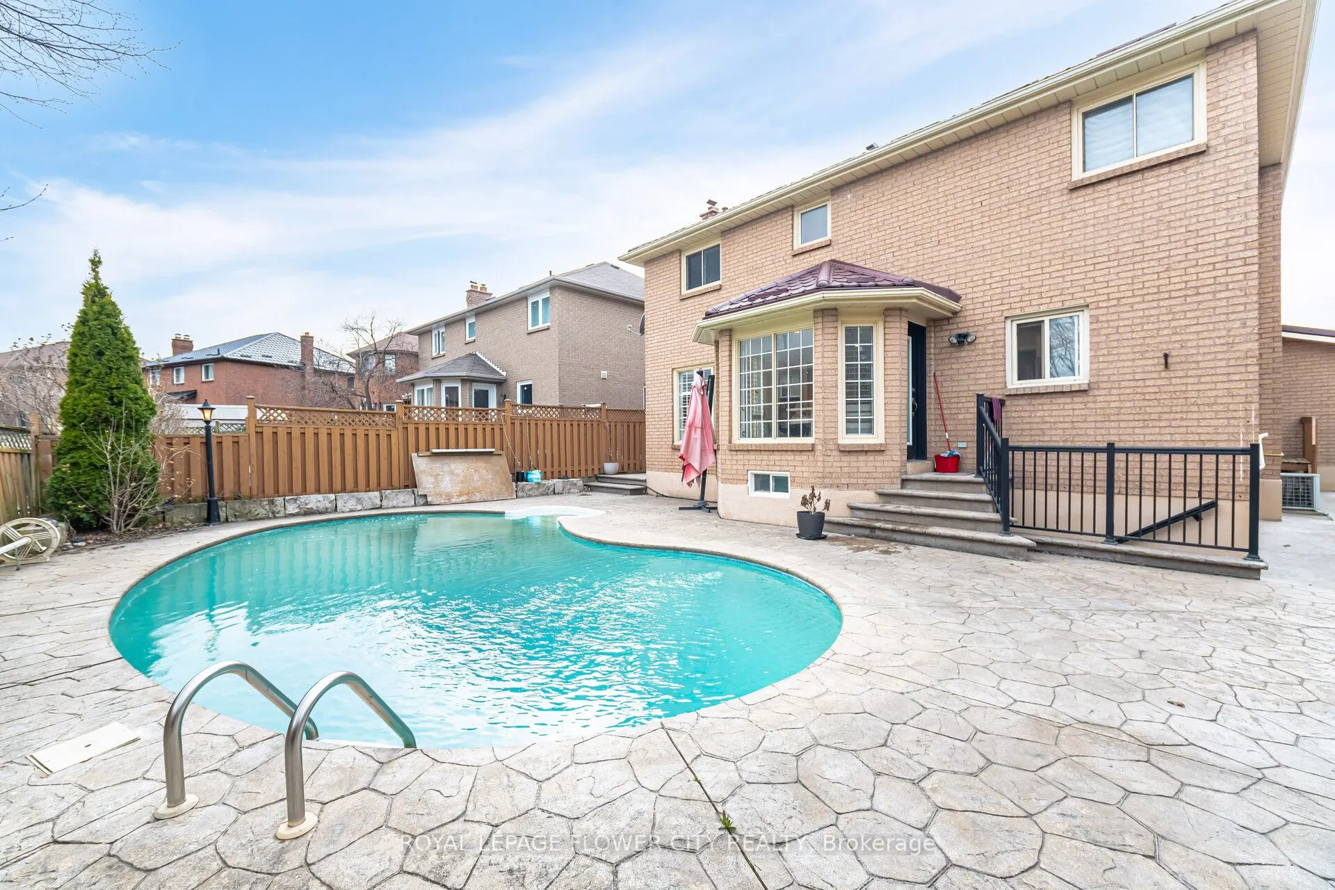 47 Burgby Avenue