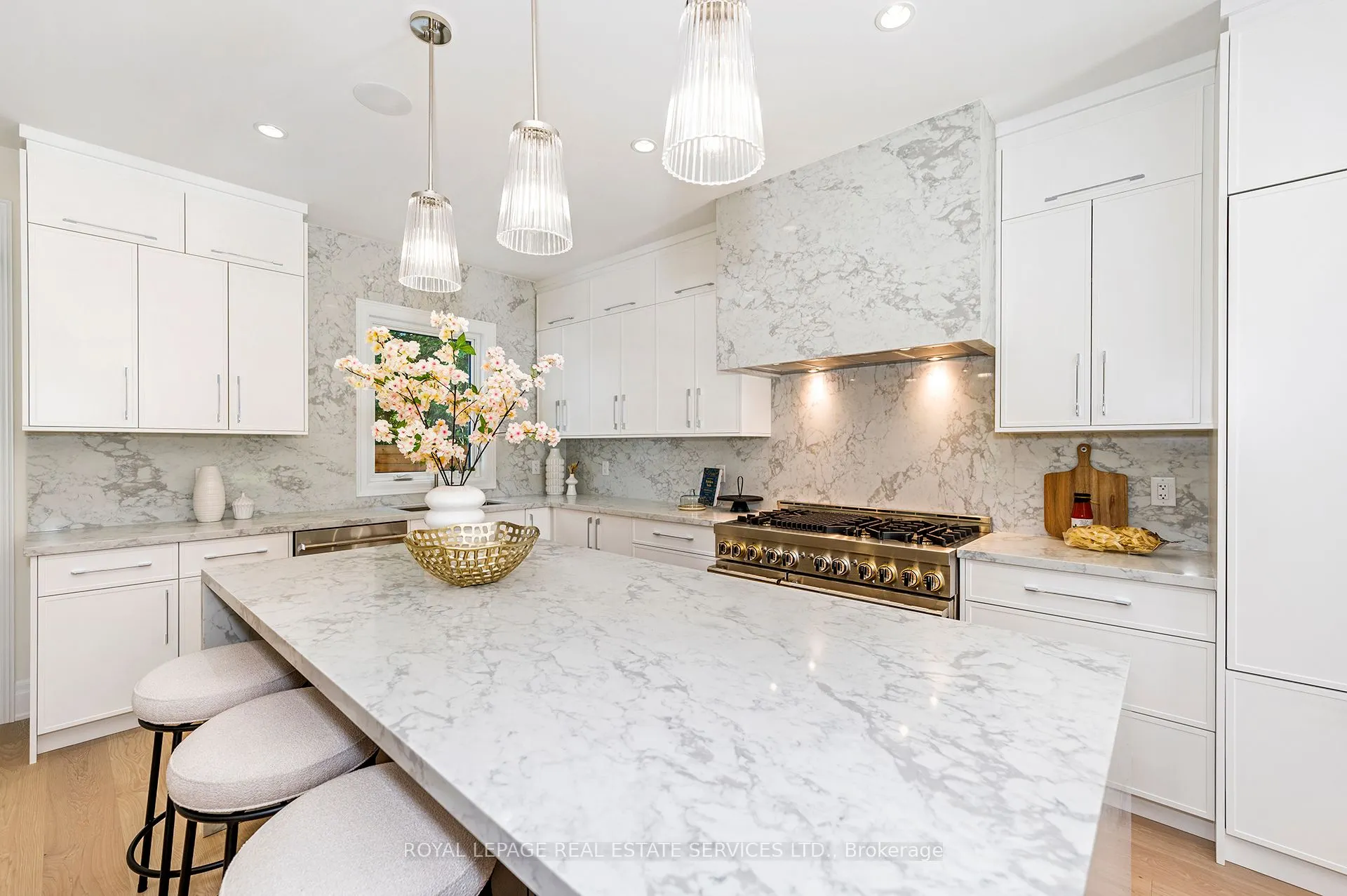 1618 Dogwood Trail