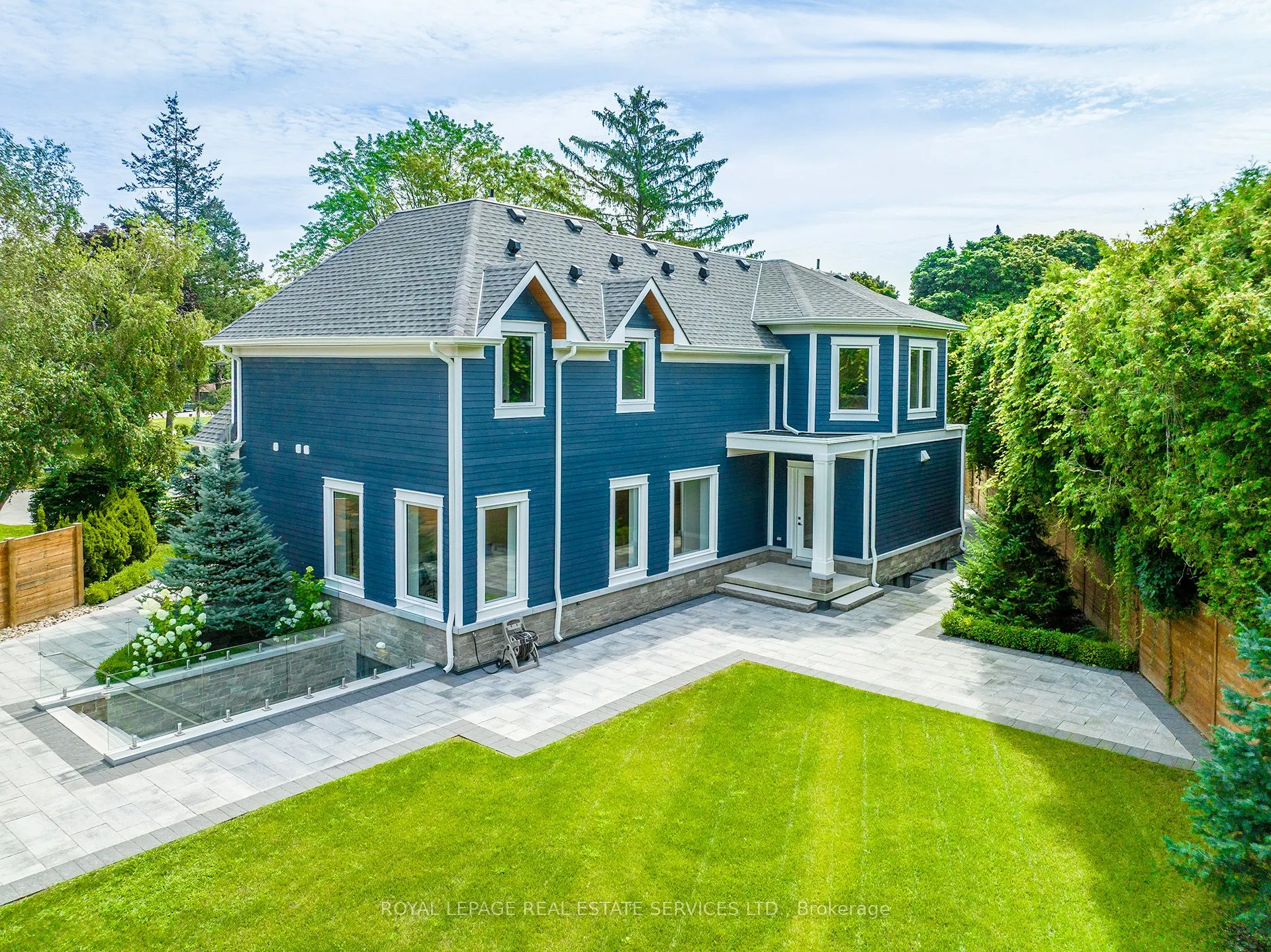 1618 Dogwood Trail