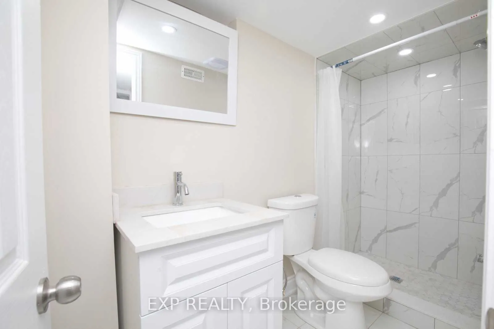 4 Goodwood Road, #Lower