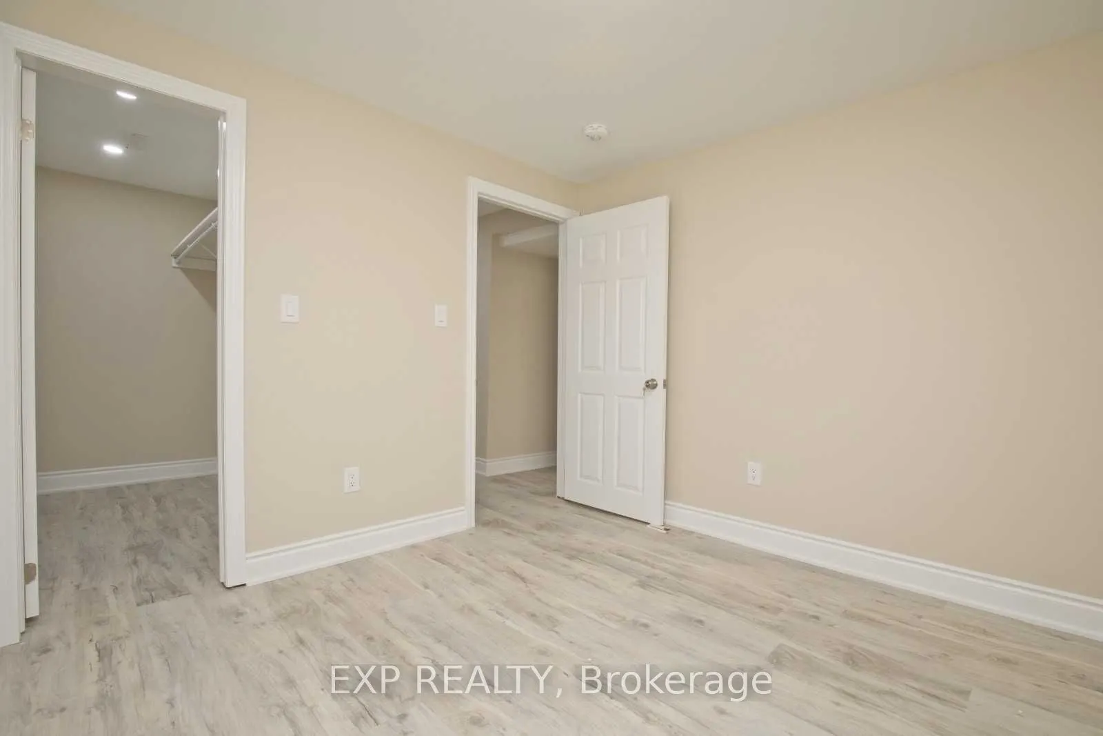 4 Goodwood Road, #Lower