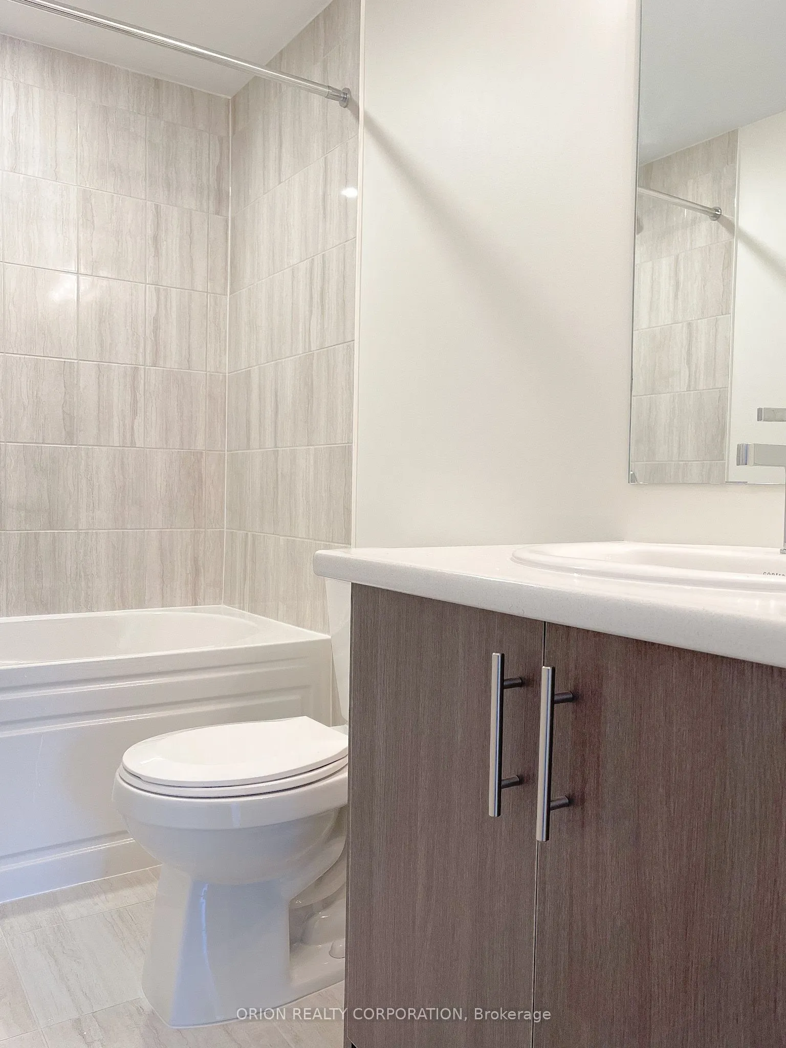 3538 Colonial Drive, #22