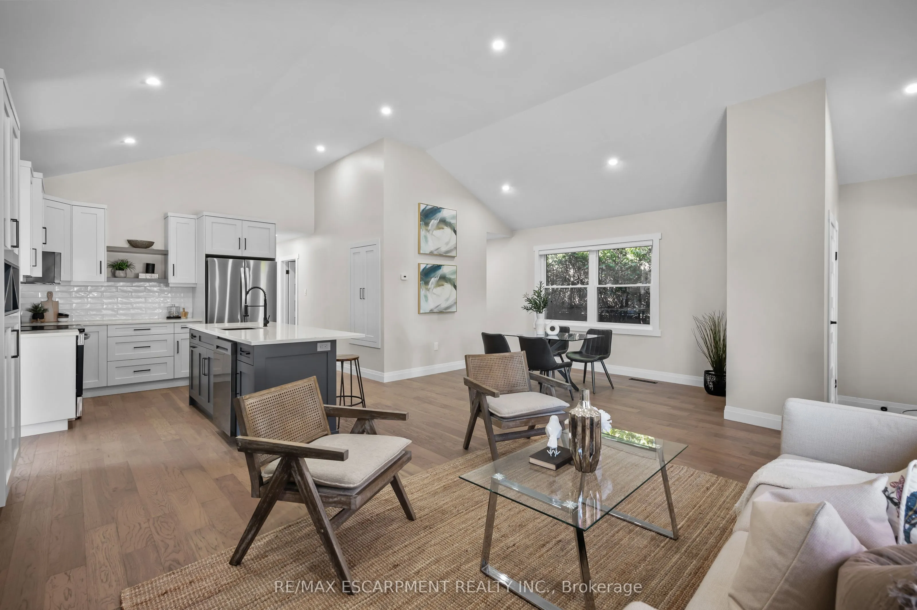 1041 Shepherd's Drive