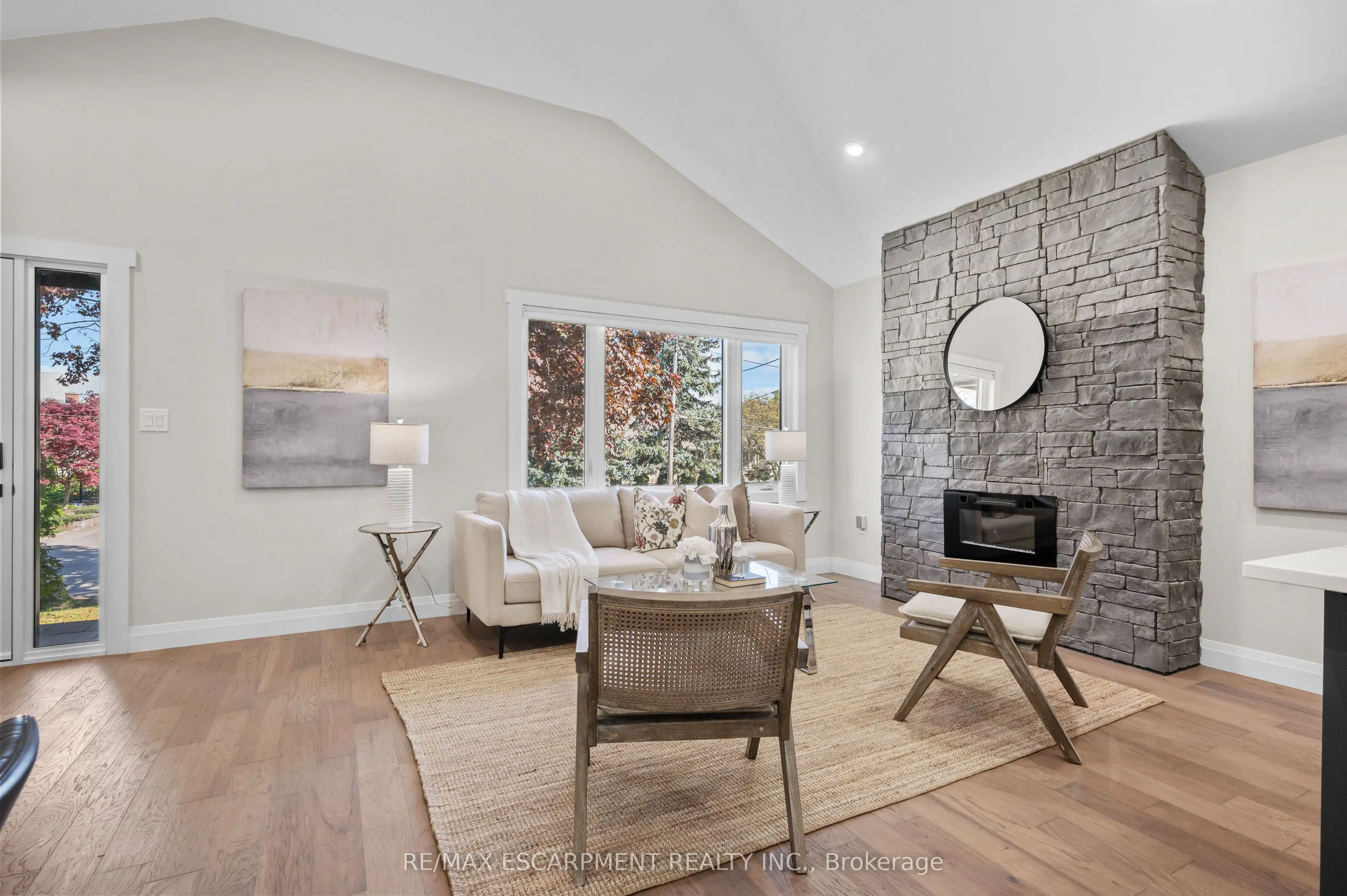 1041 Shepherd's Drive