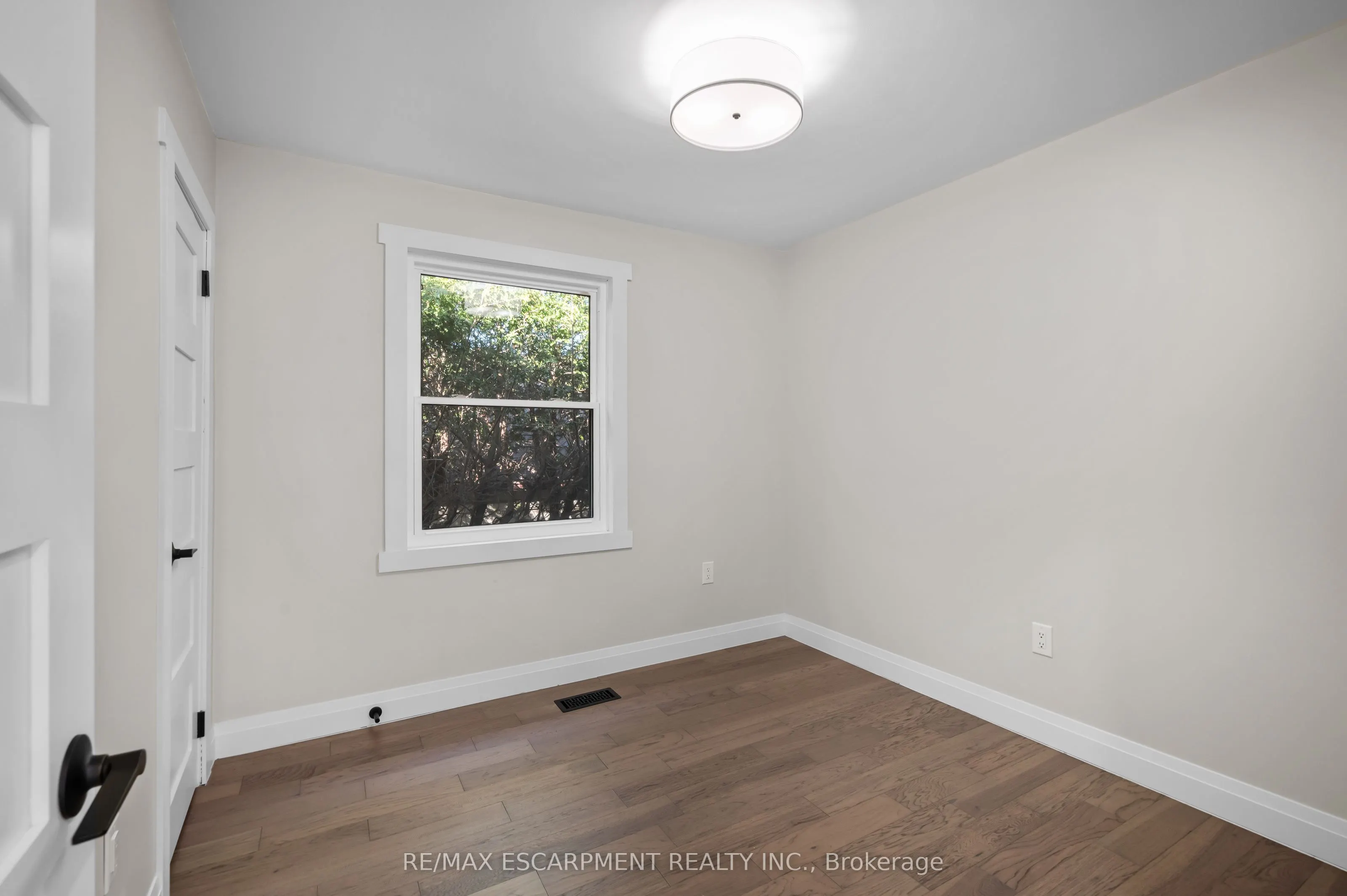 1041 Shepherd's Drive