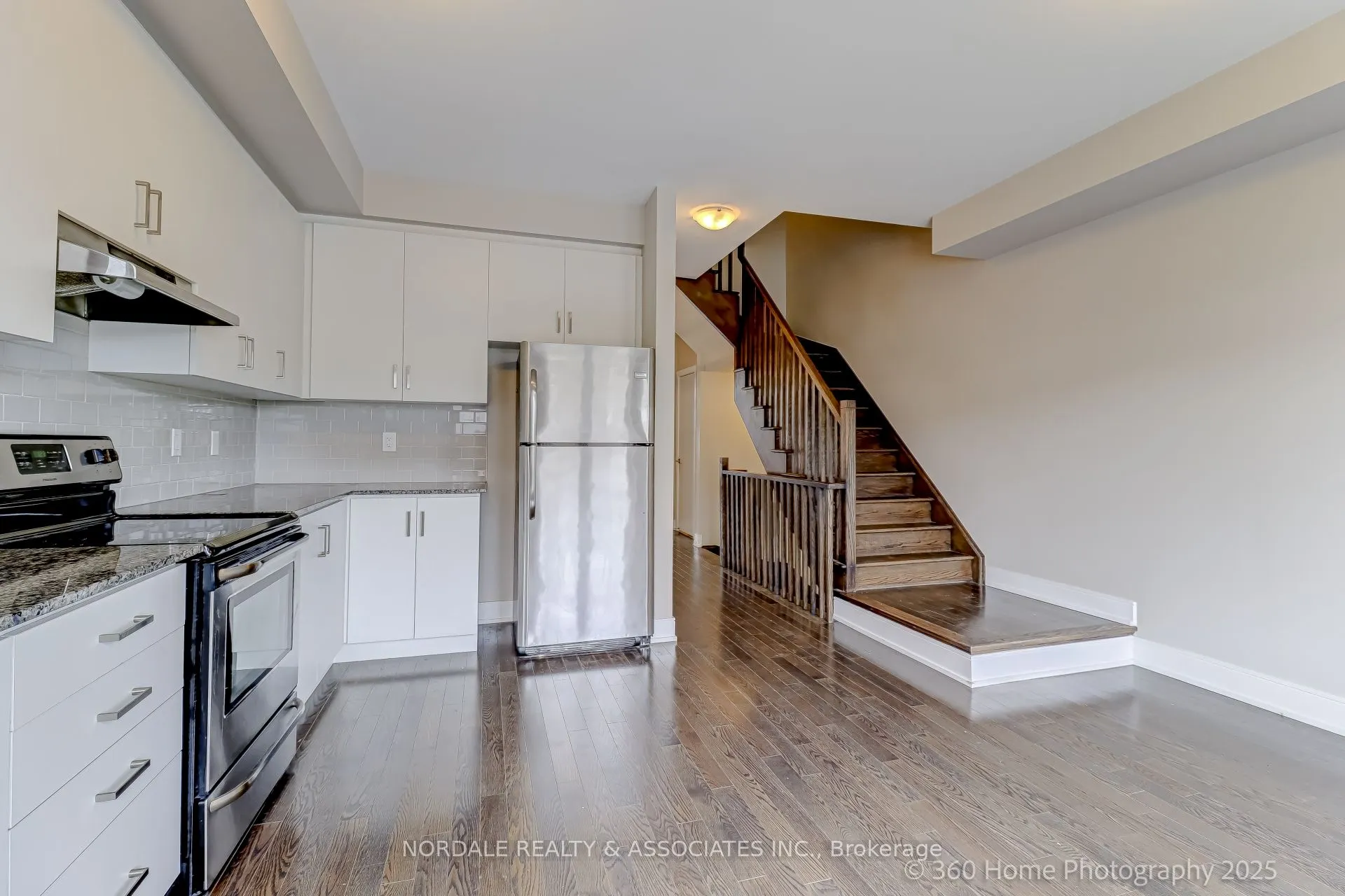 560 Mermaid Crescent