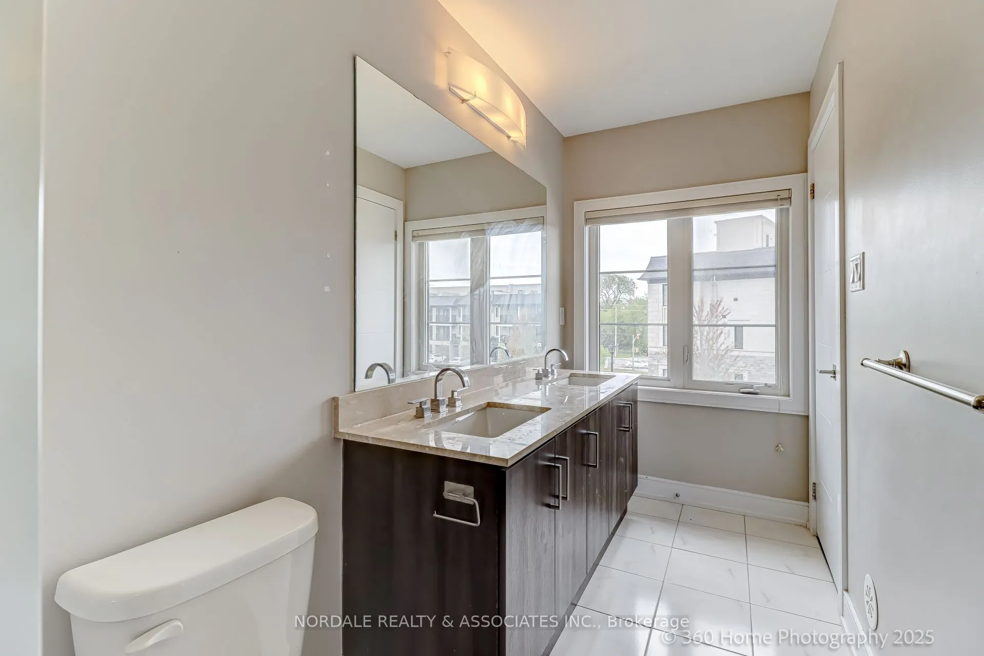 560 Mermaid Crescent