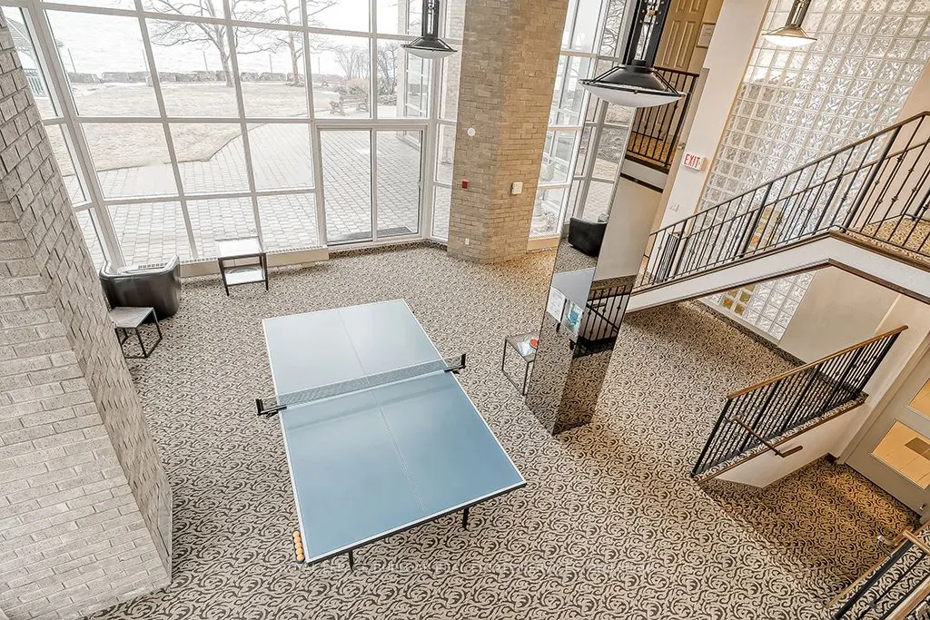 2190 Lakeshore Road, #605