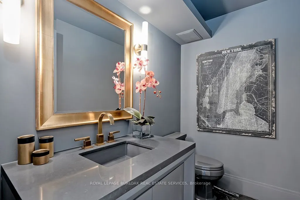 2190 Lakeshore Road, #605