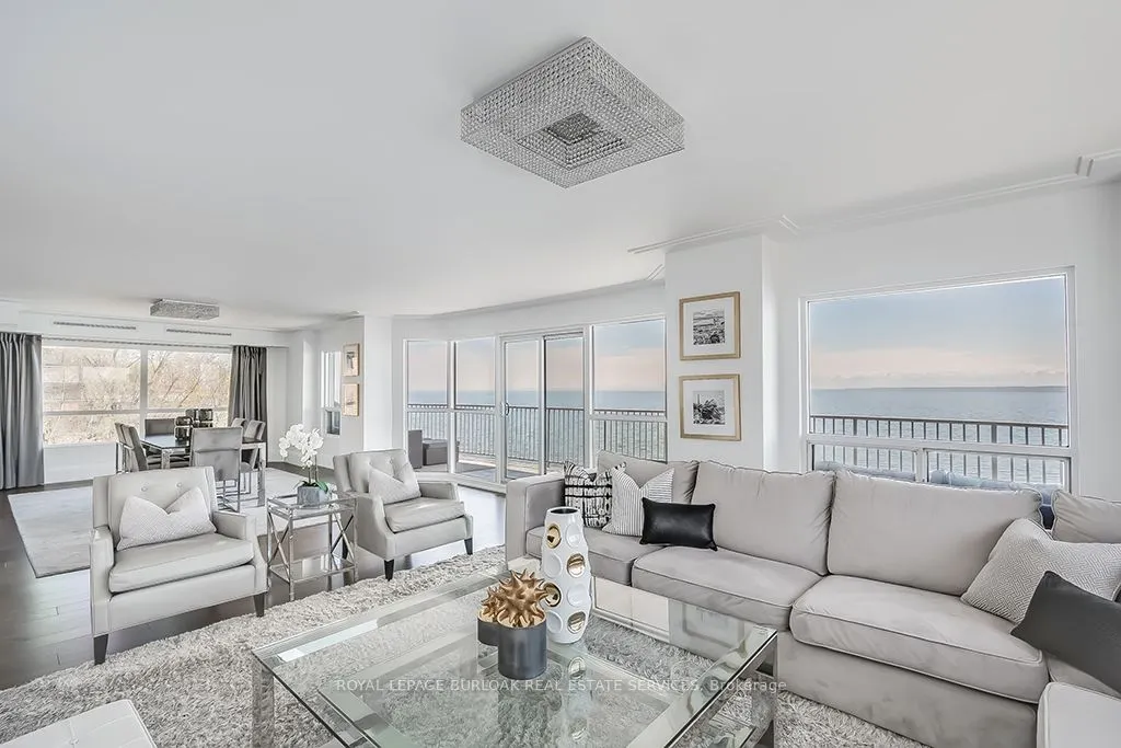 2190 Lakeshore Road, #605
