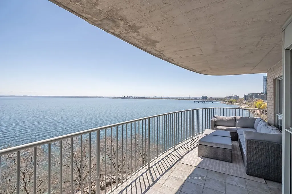 2190 Lakeshore Road, #605