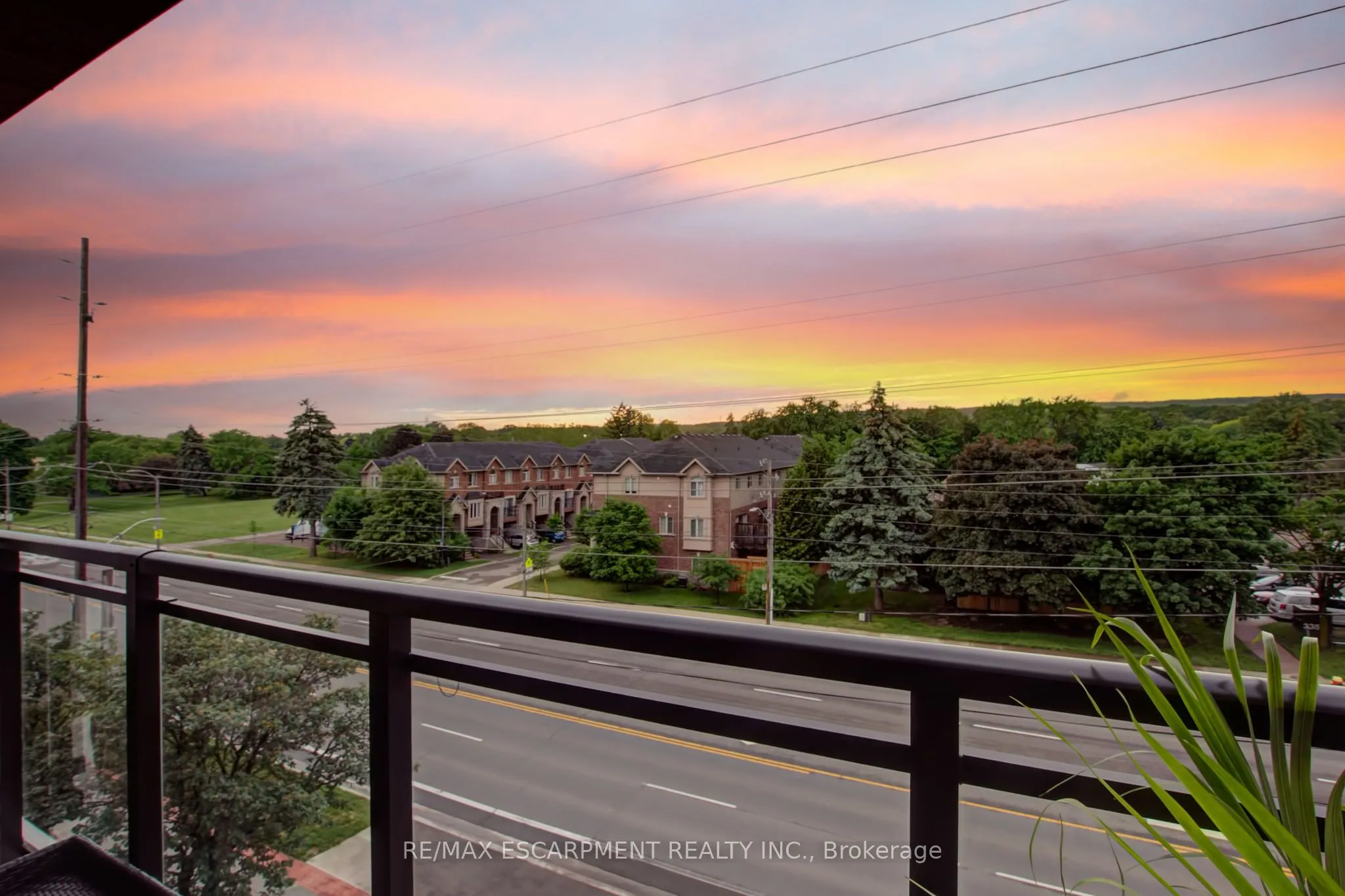 320 Plains Road E, #414