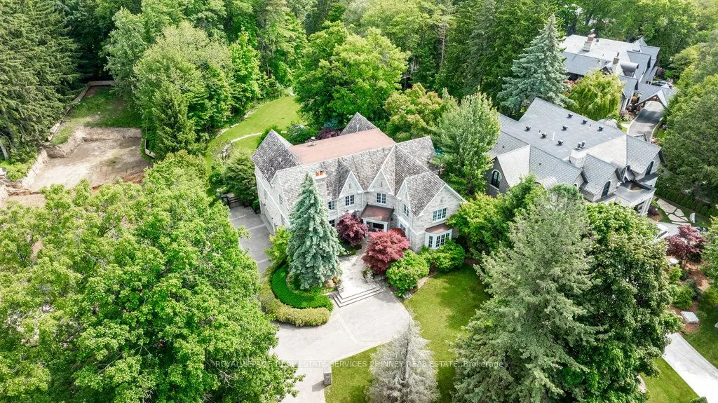 1257 Tecumseh Park Drive