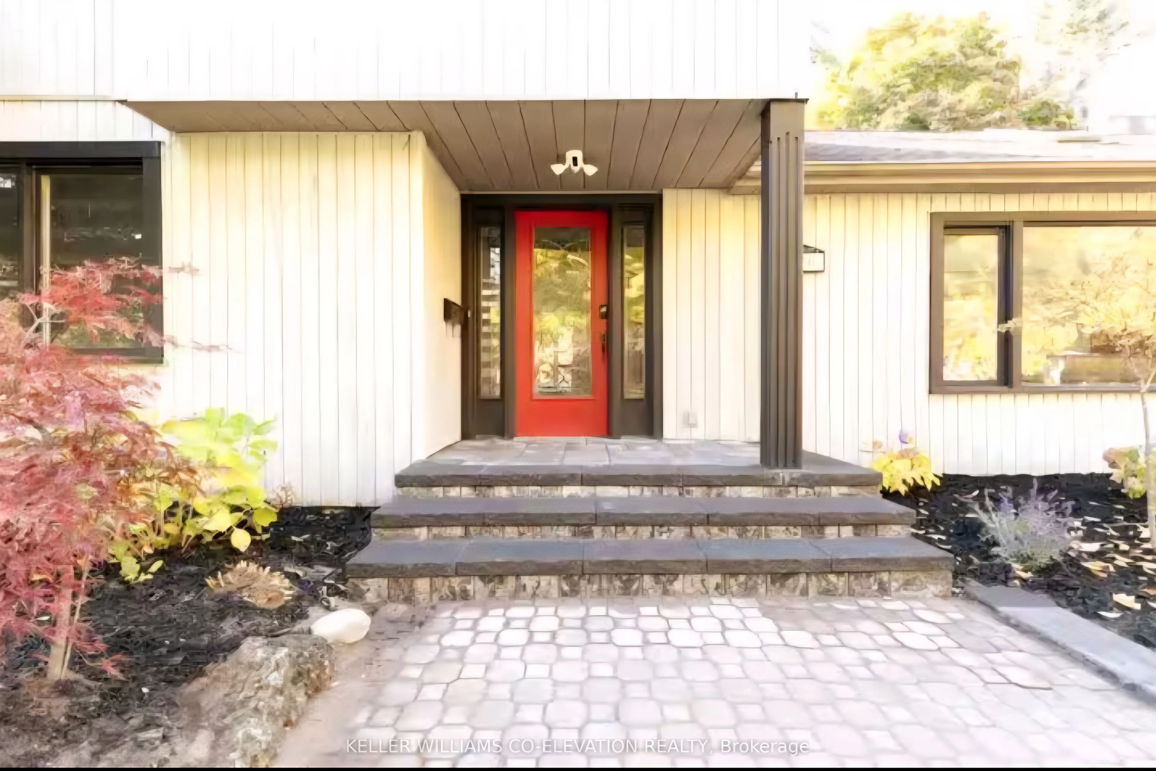 876 Parkland Avenue