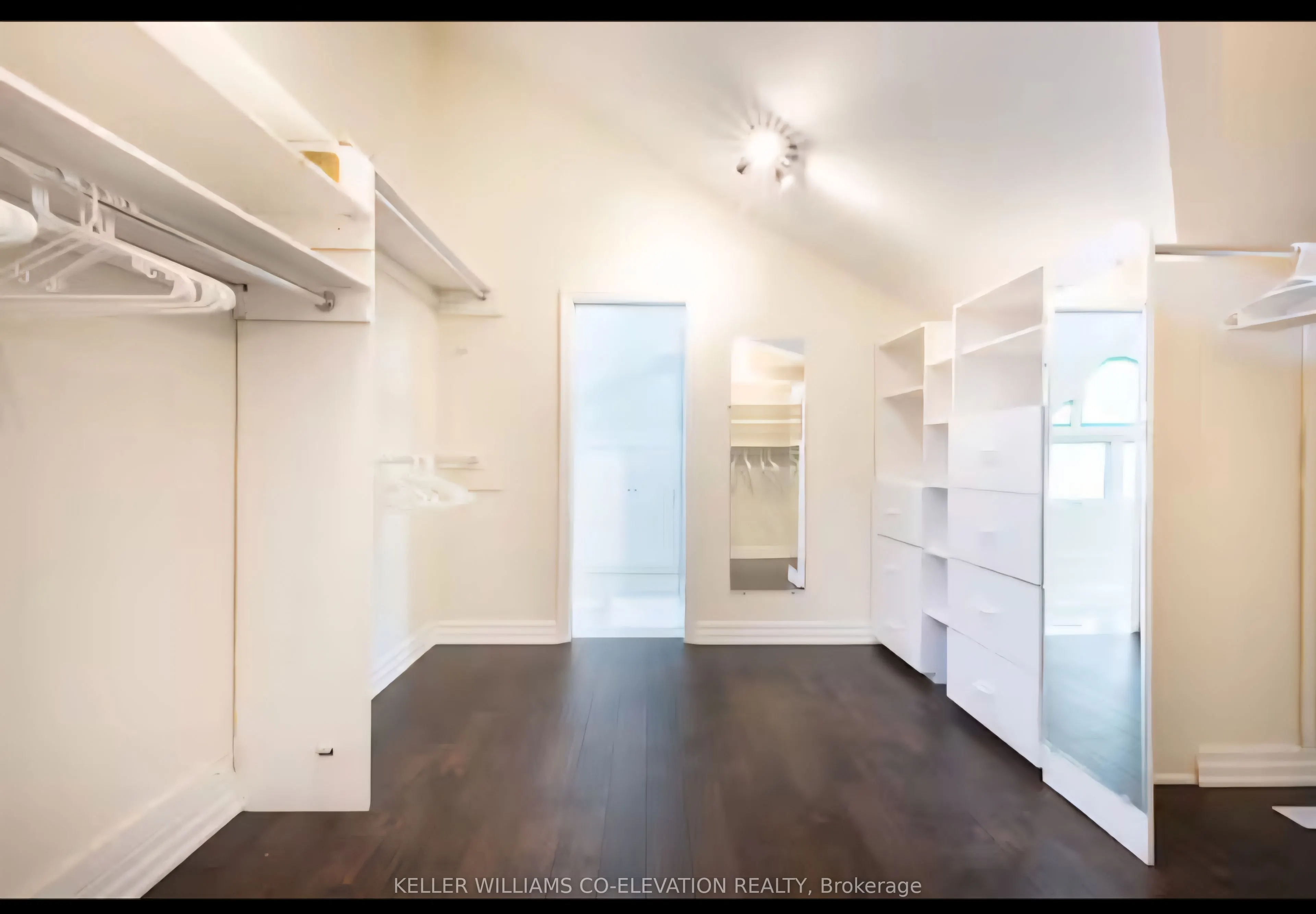 876 Parkland Avenue