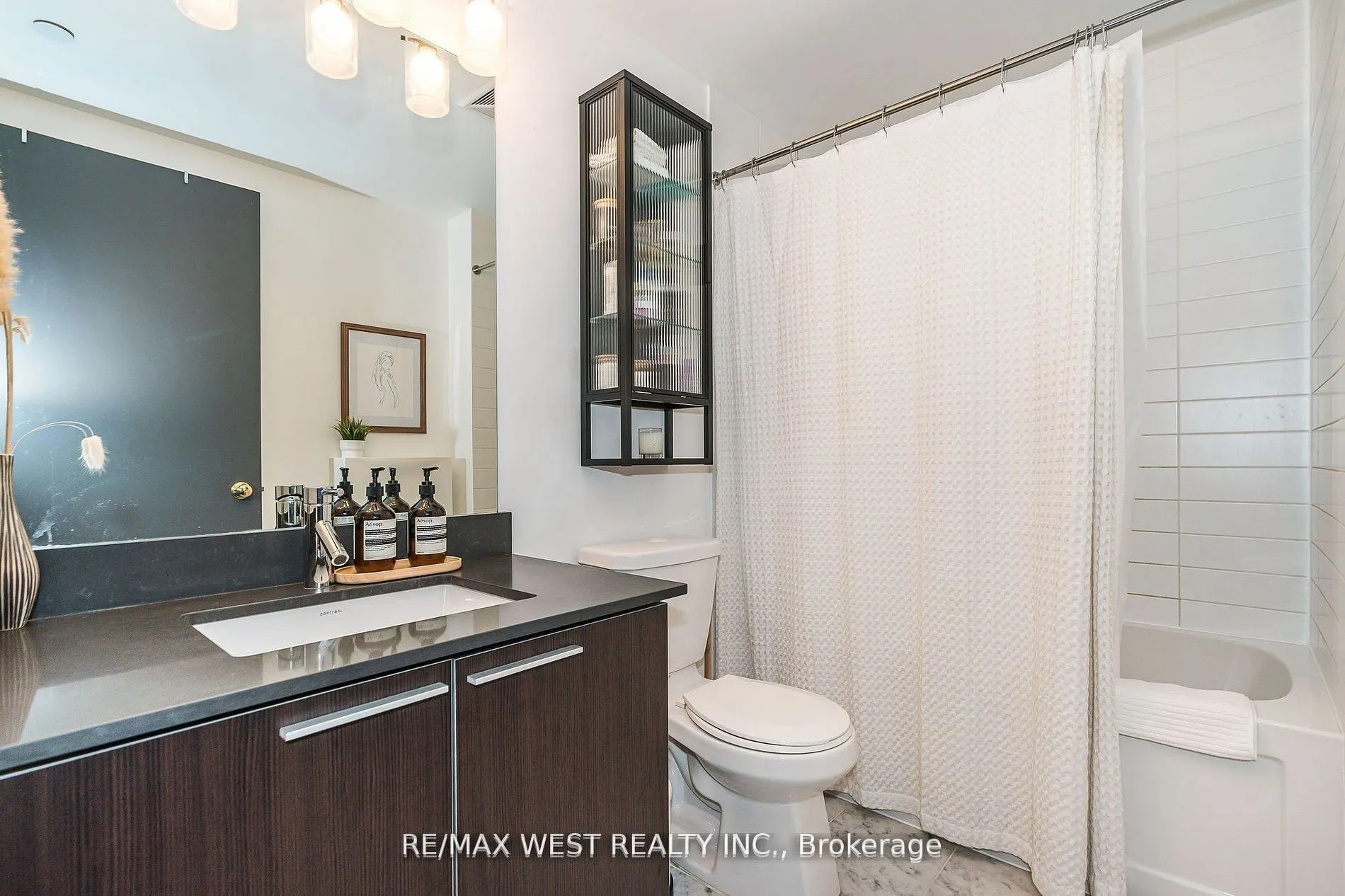 10 Park Lawn Road #1705