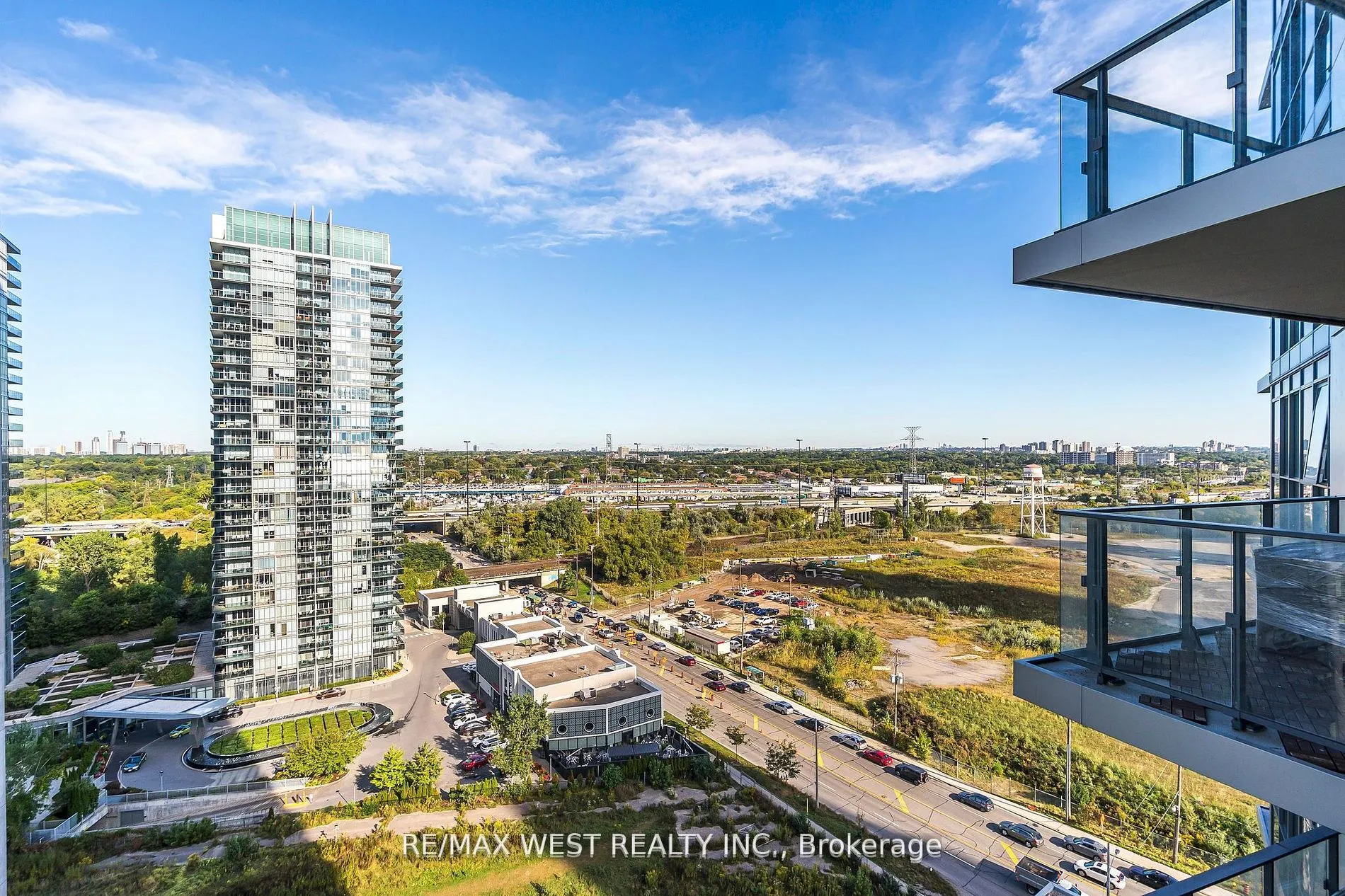 10 Park Lawn Road #1705