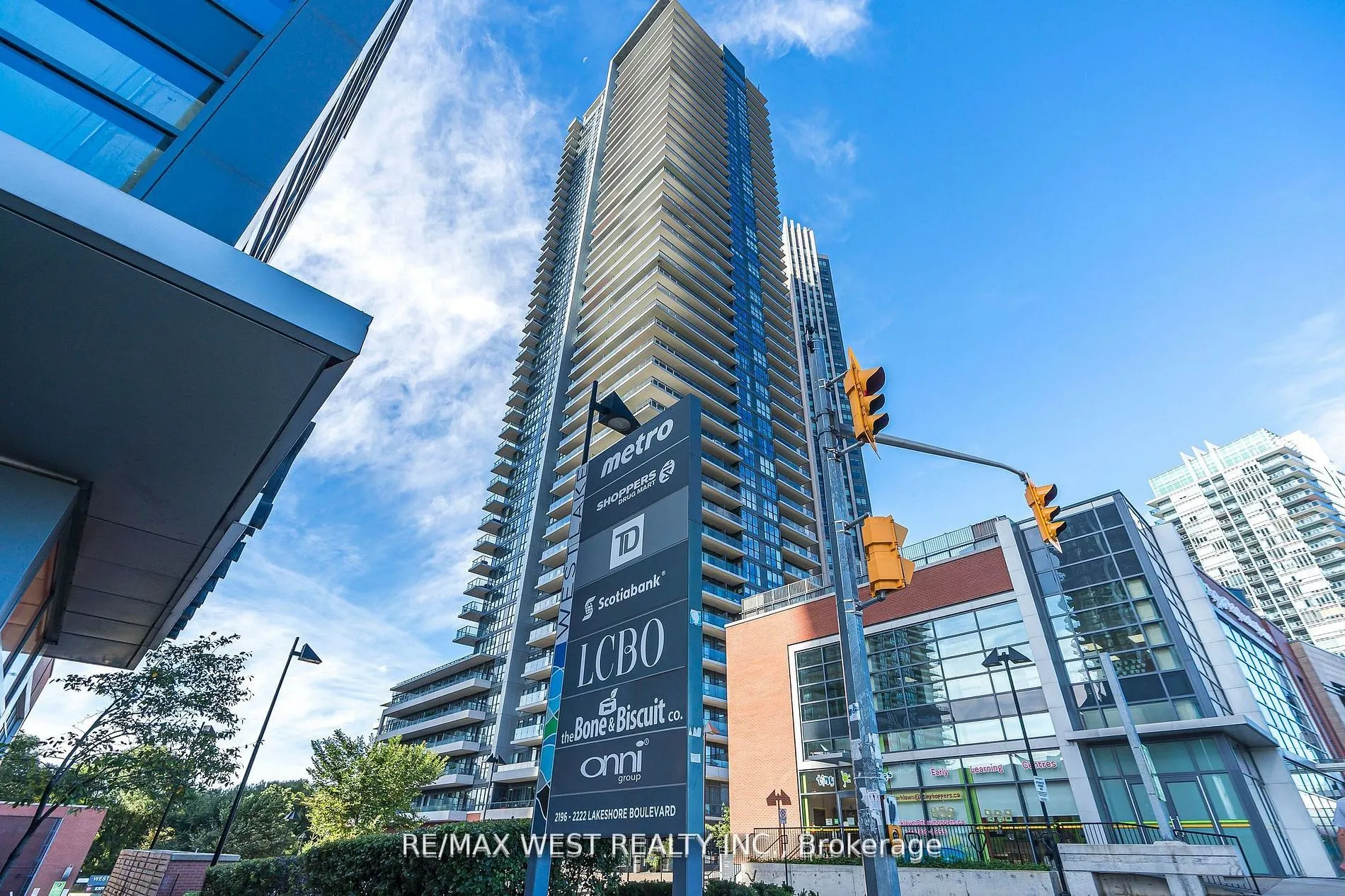 10 Park Lawn Road #1705