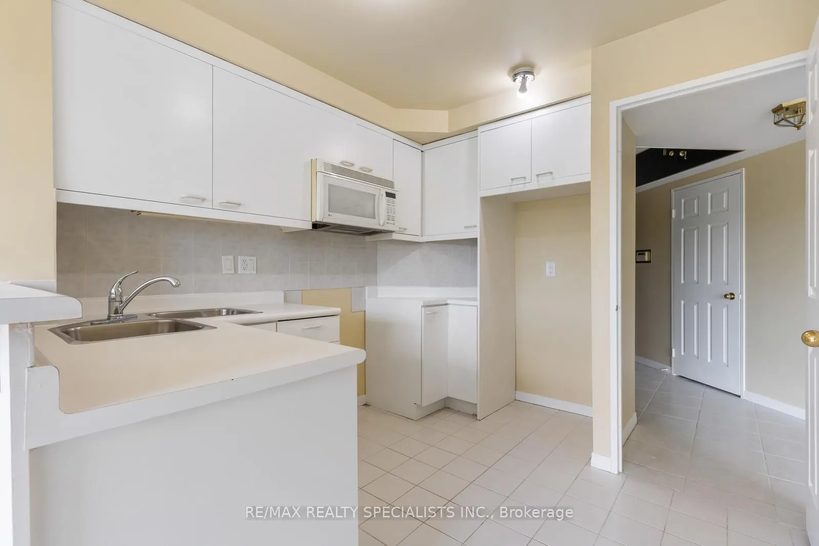 1700 The Collegeway, #506