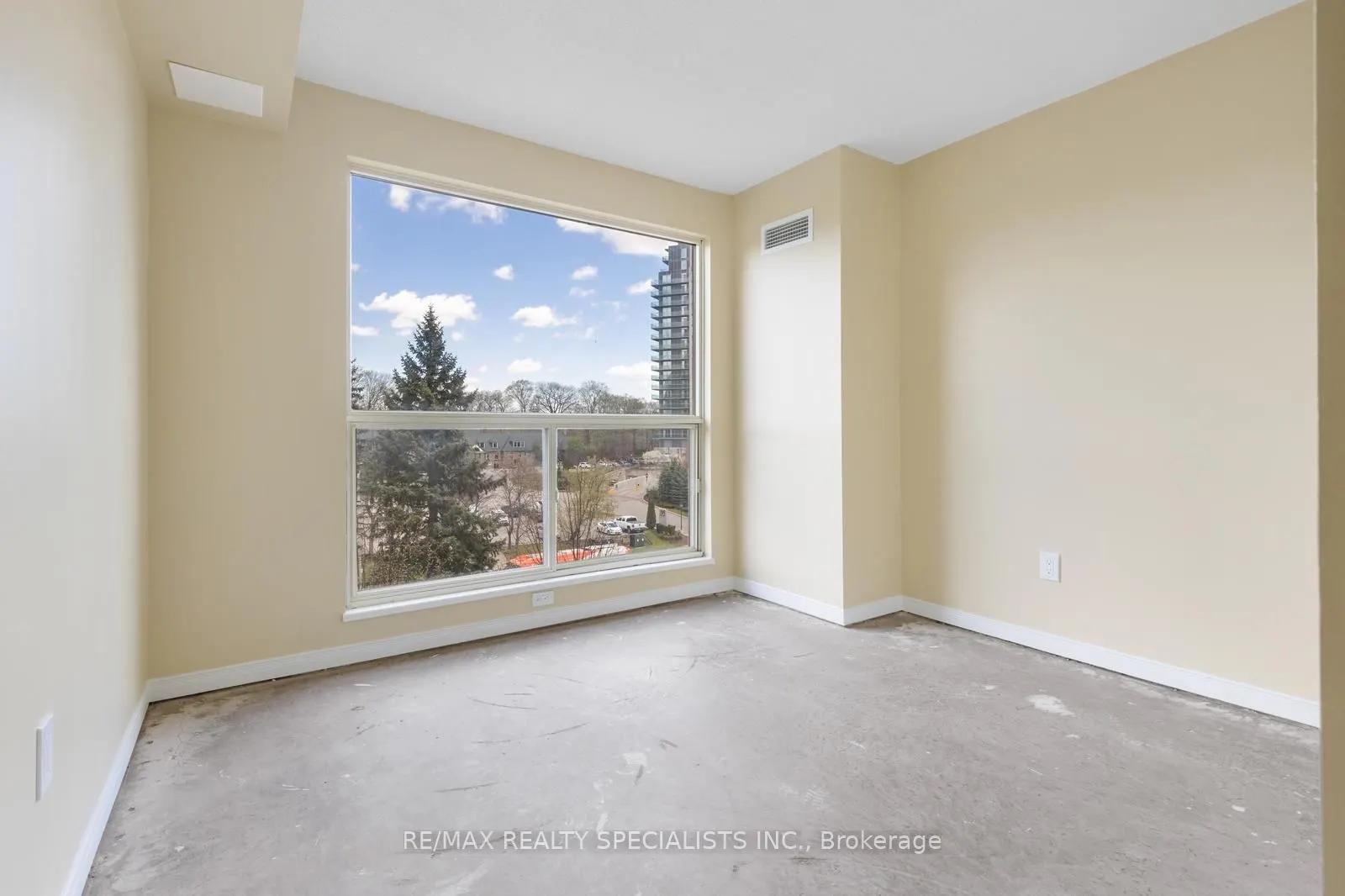 1700 The Collegeway, #506