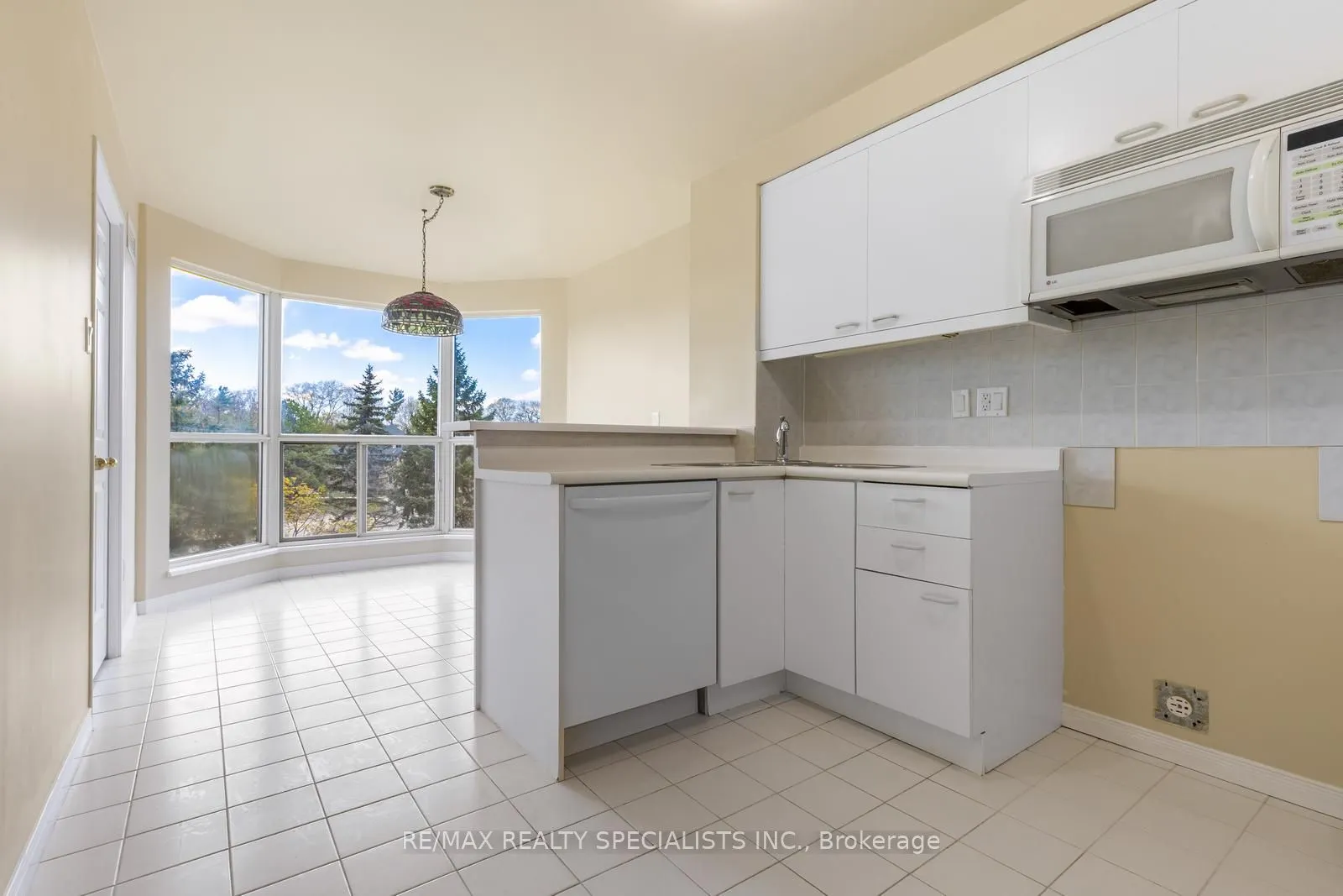 1700 The Collegeway, #506