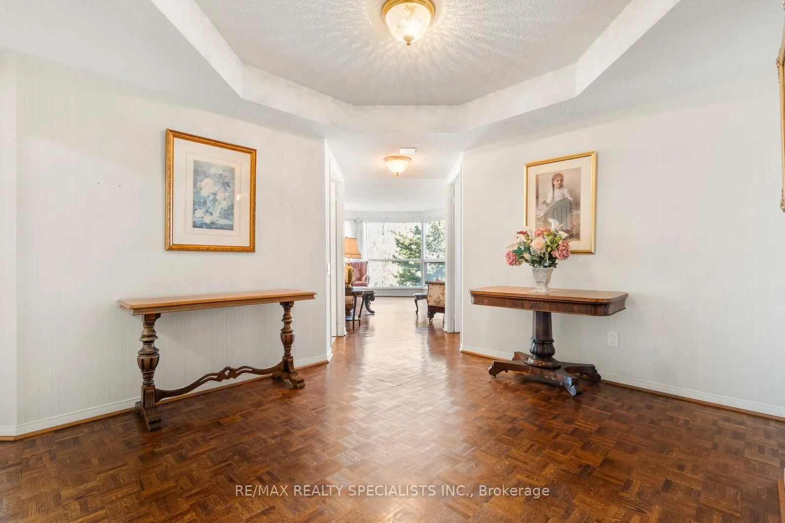 1800 The Collegeway, #204