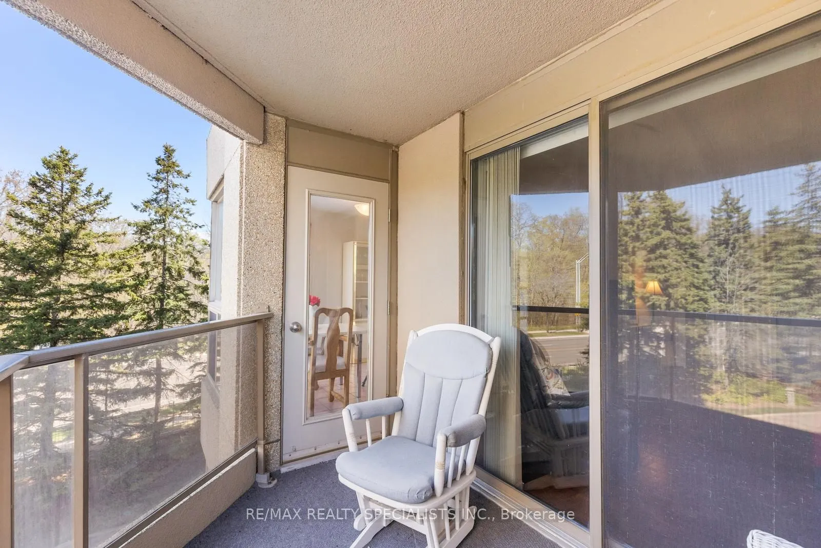 1800 The Collegeway, #204