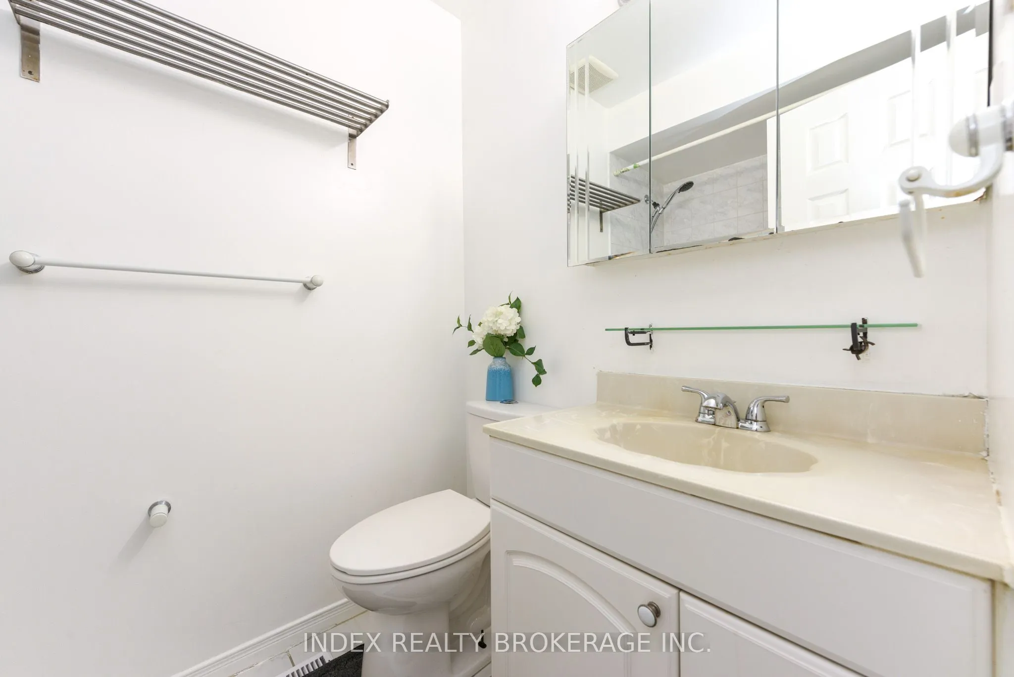 7475 Goreway Drive, #50