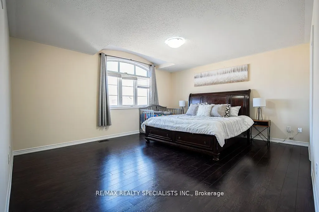 49 Squire Ellis Drive