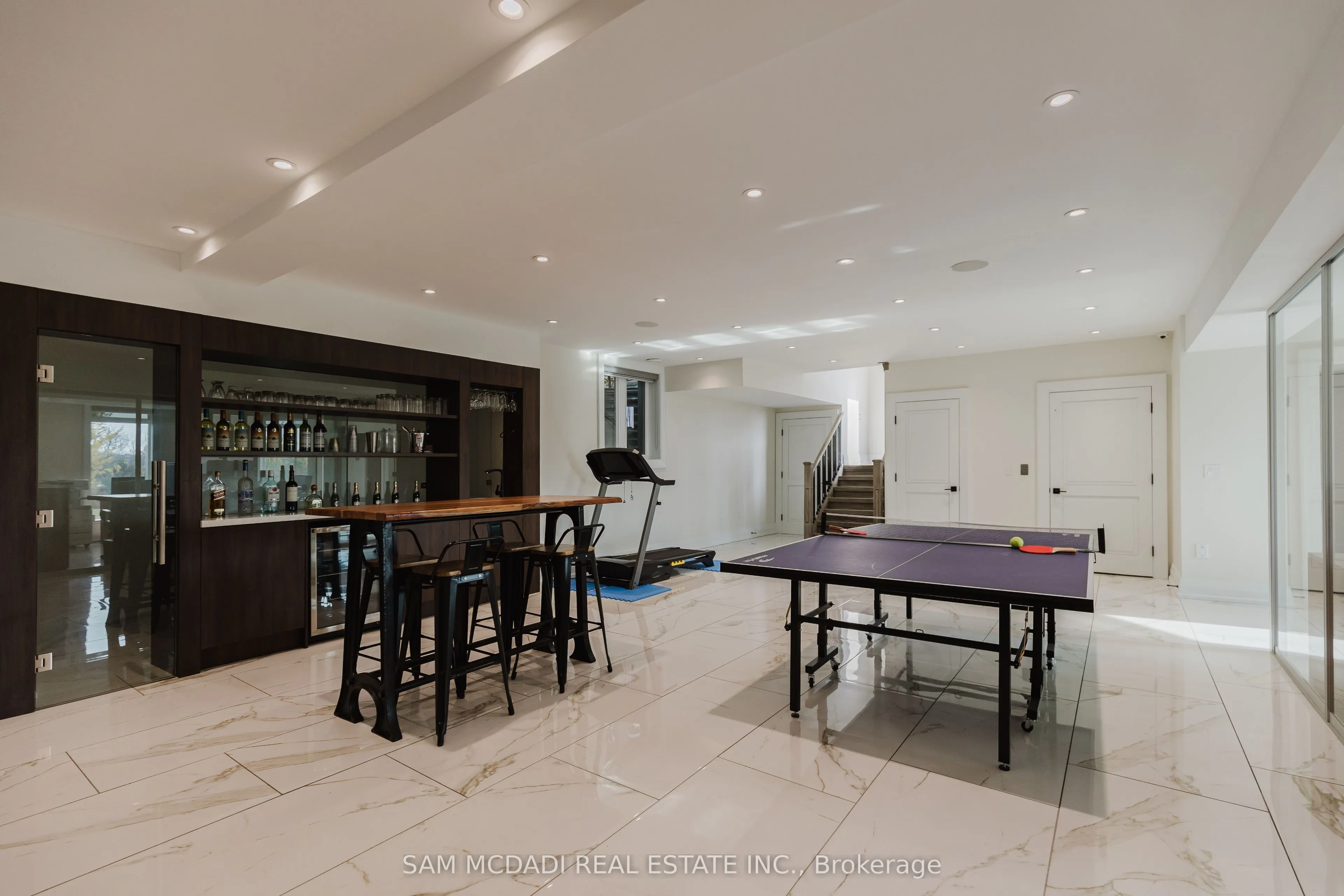 4 Saint Lukes Court