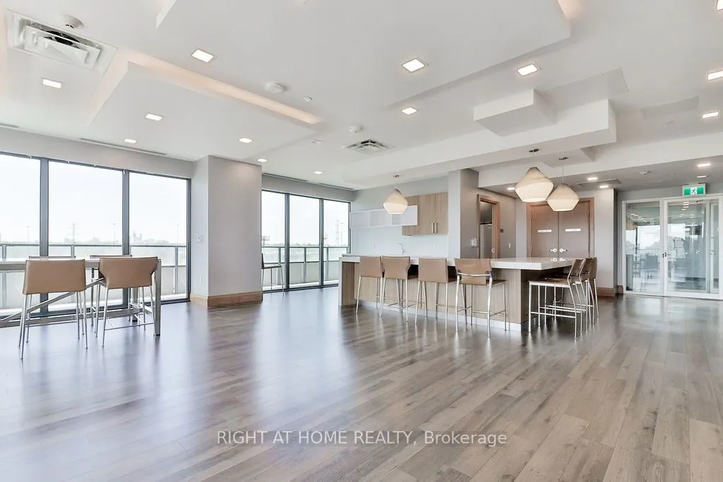 30 Shore Breeze Drive #236