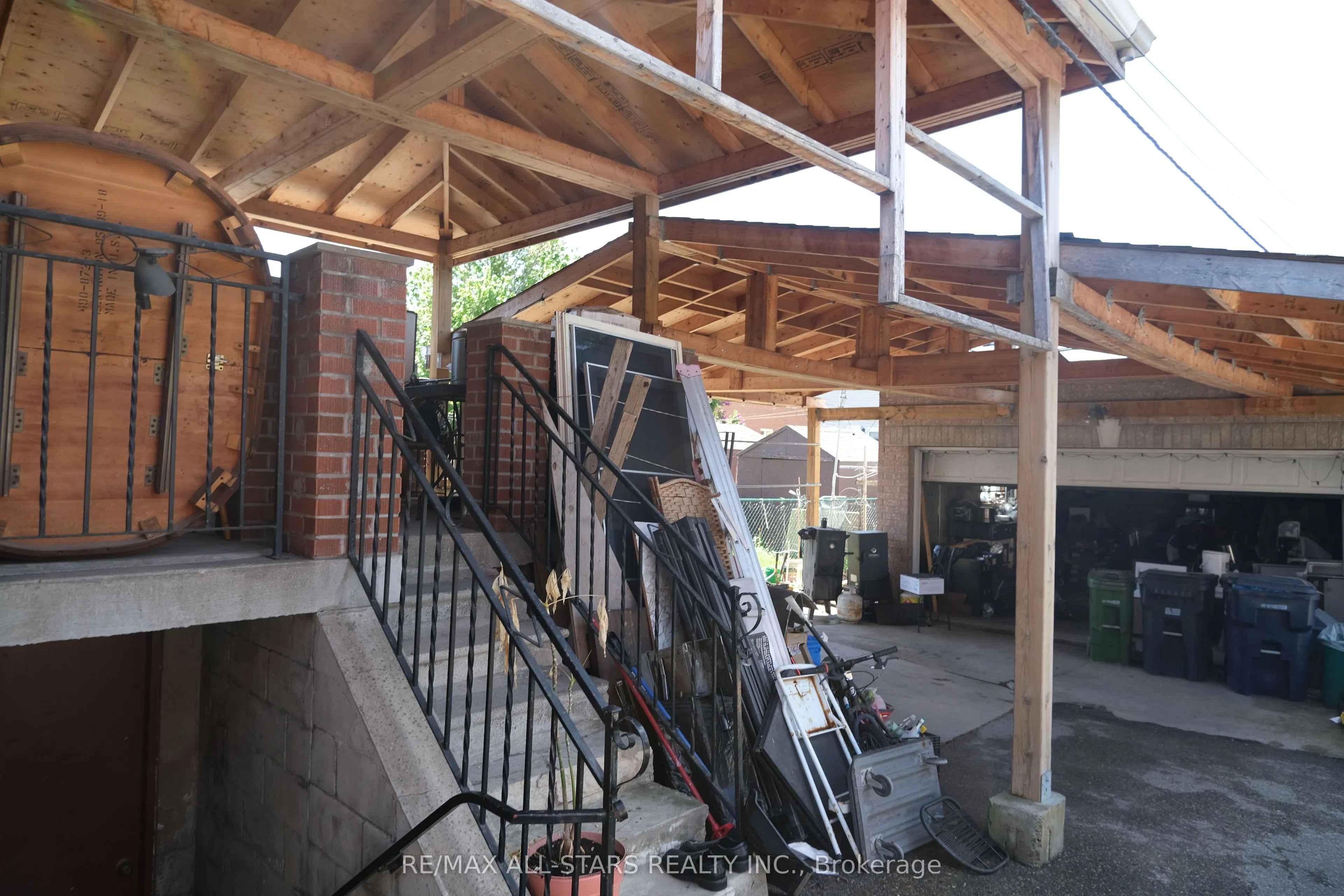 626 Caledonia Road