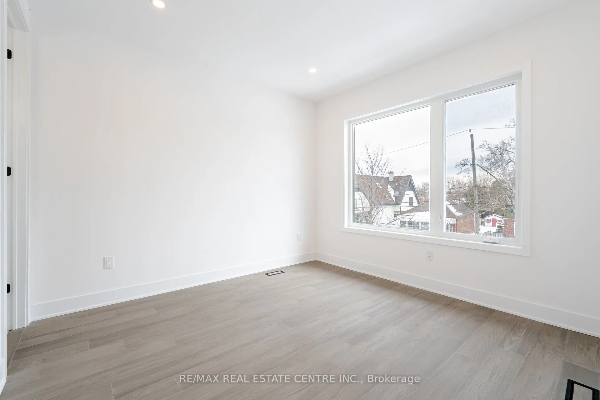 404 Melrose Street