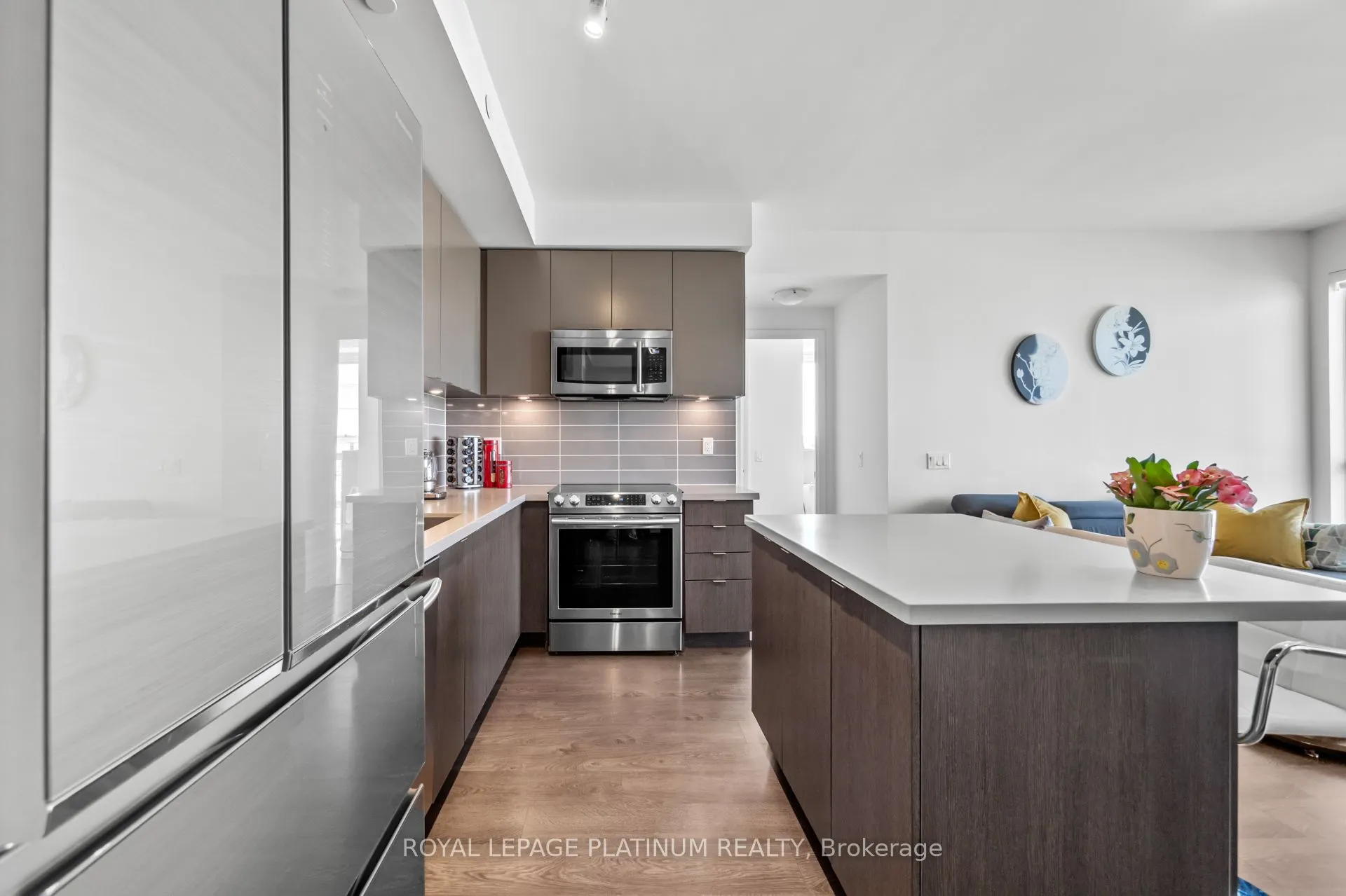 4699 Glen Erin Drive, #409
