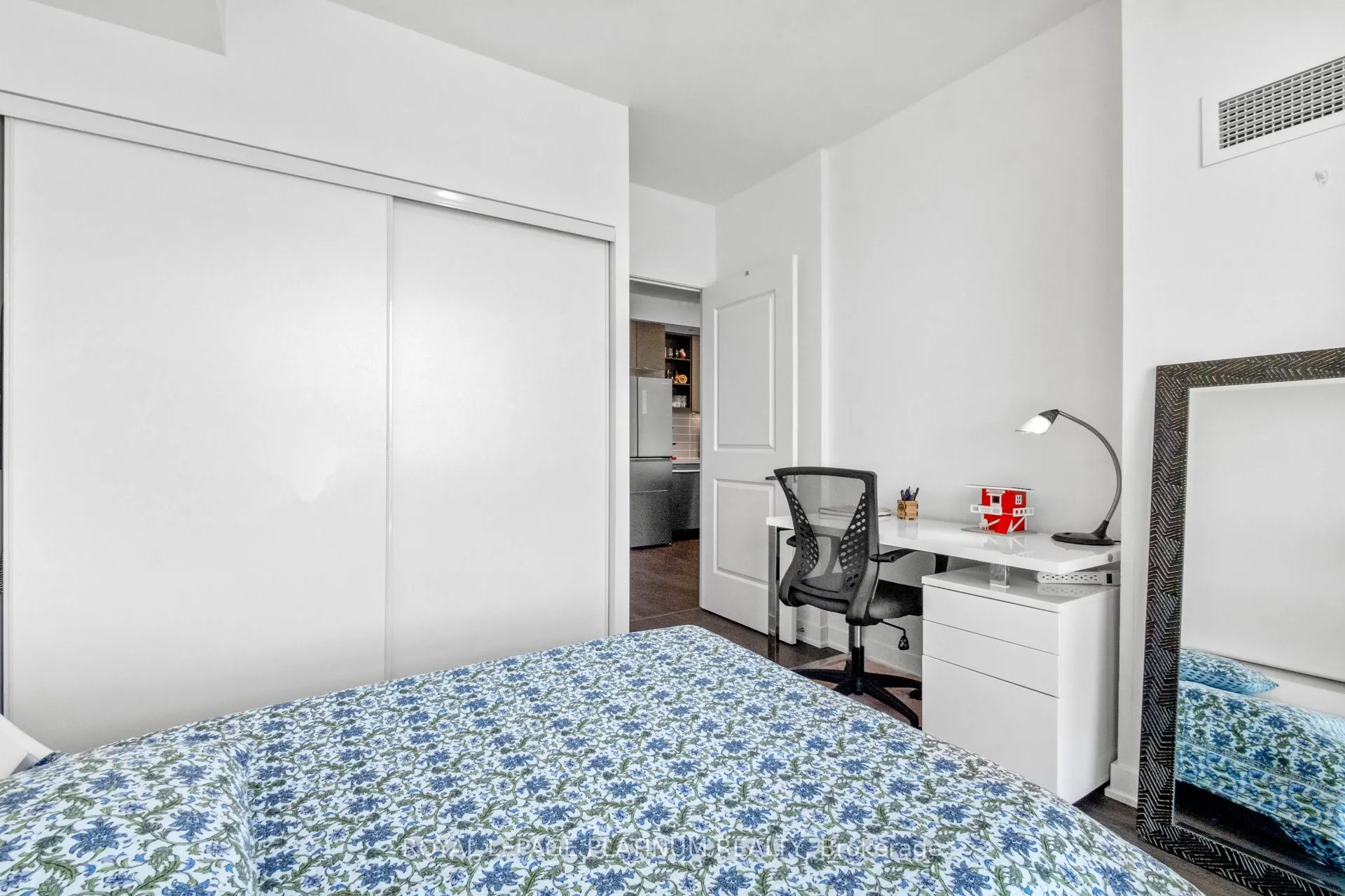 4699 Glen Erin Drive, #409