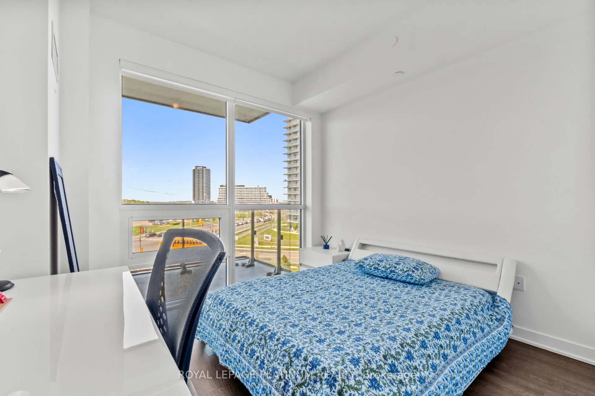 4699 Glen Erin Drive, #409