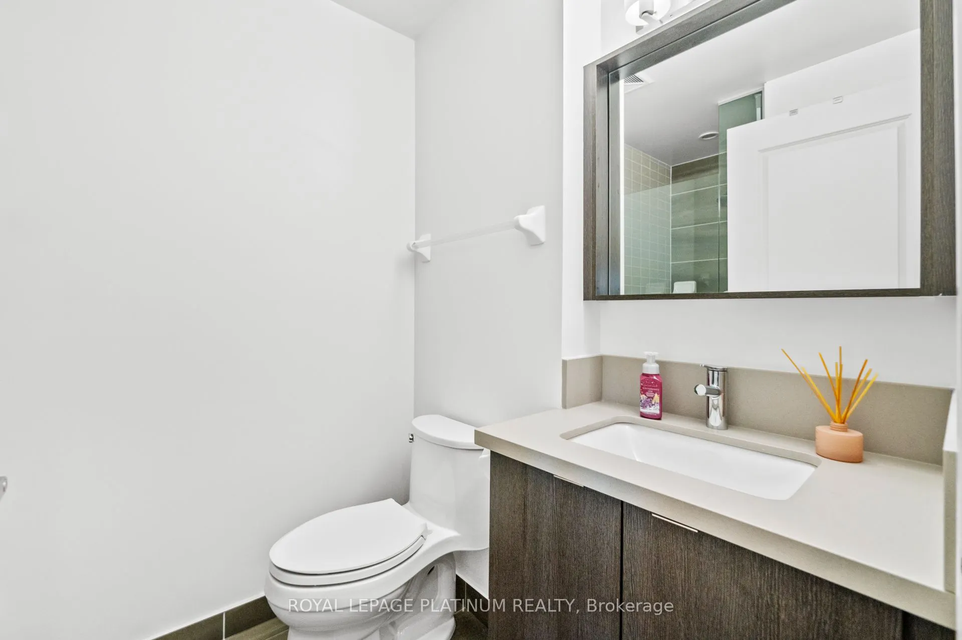 4699 Glen Erin Drive, #409