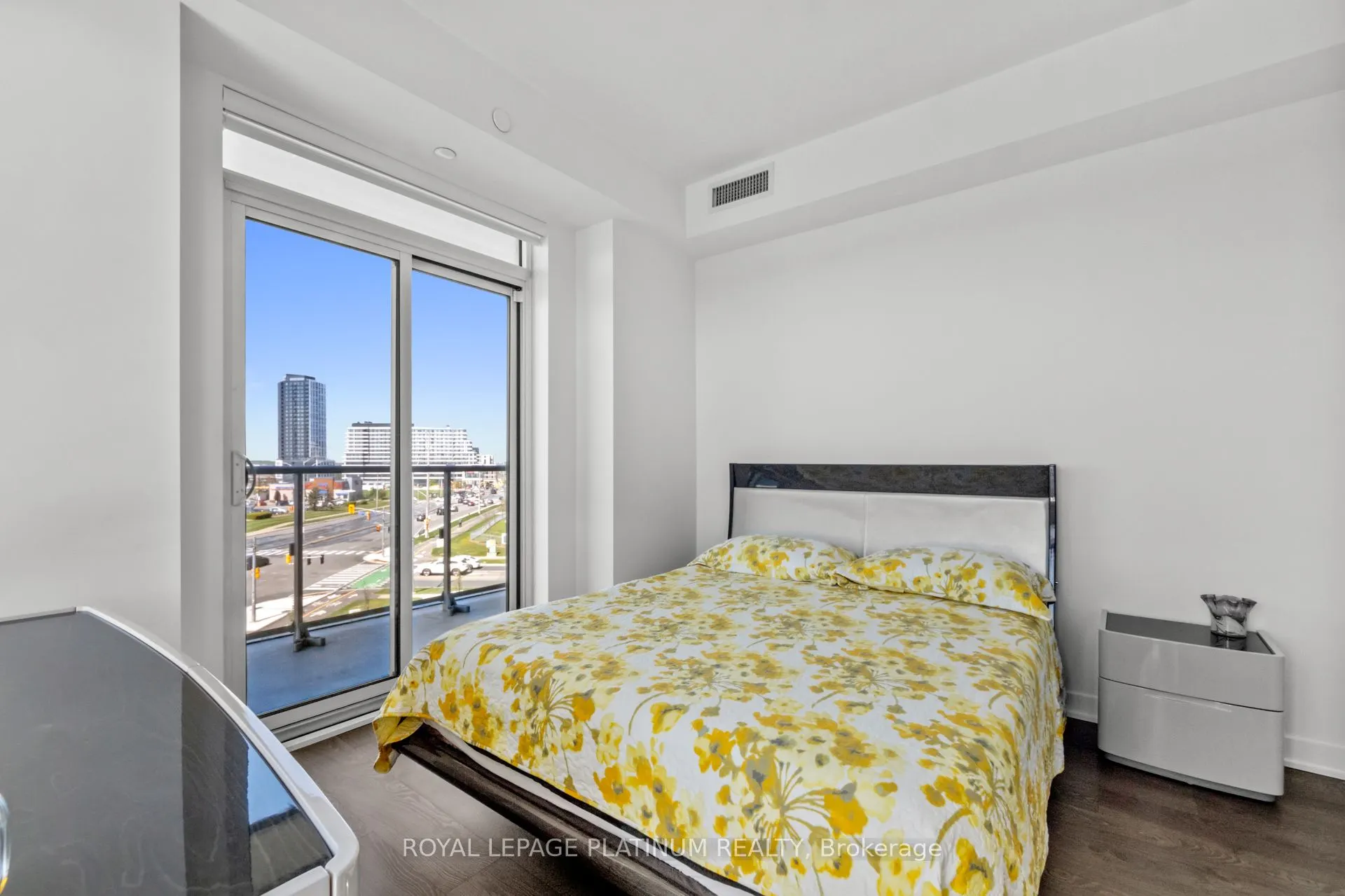 4699 Glen Erin Drive, #409