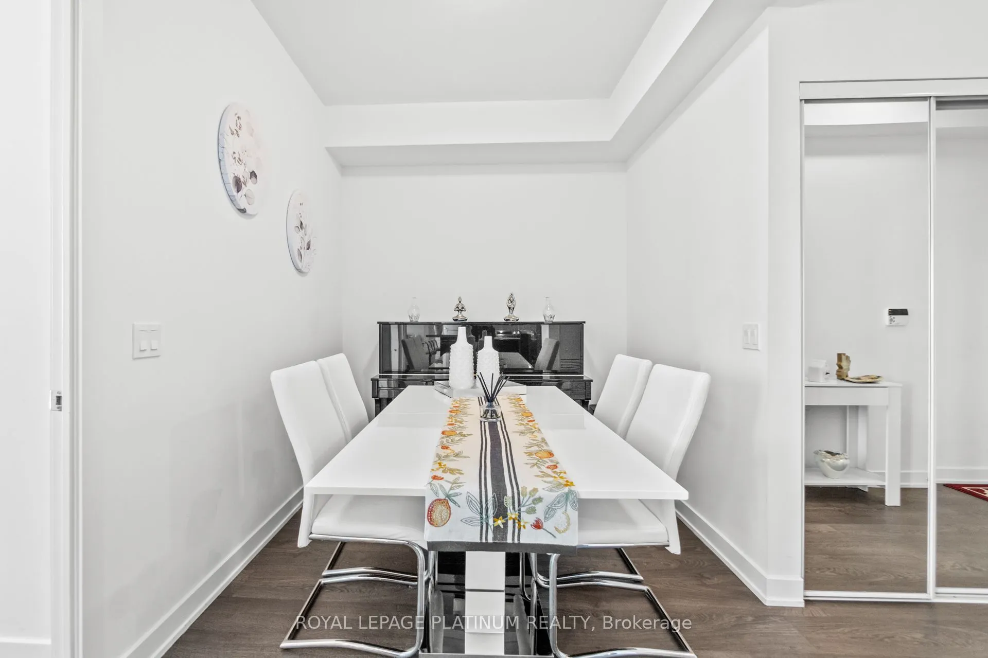 4699 Glen Erin Drive, #409