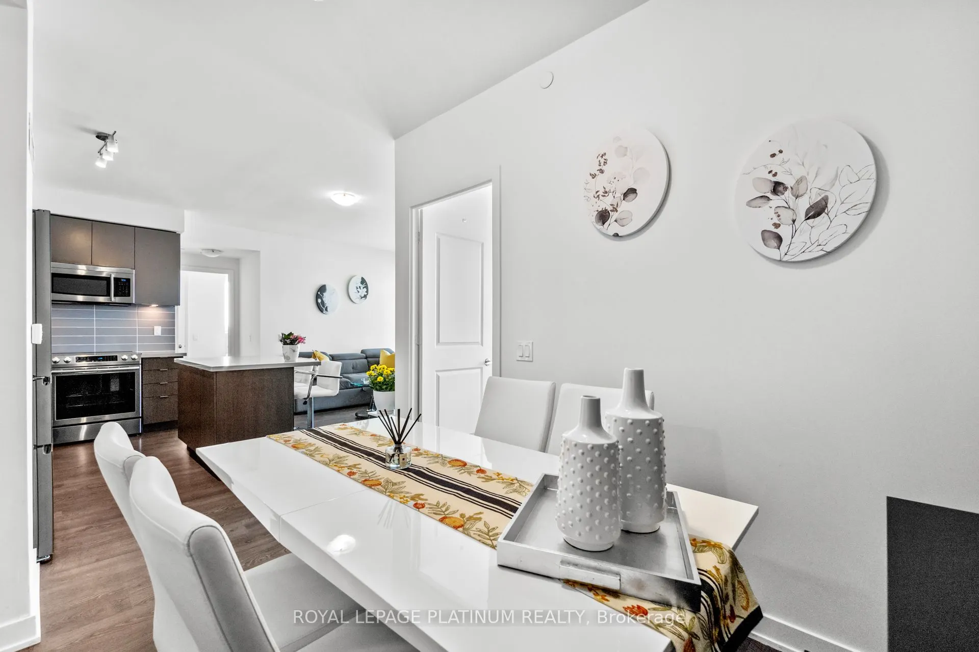 4699 Glen Erin Drive, #409