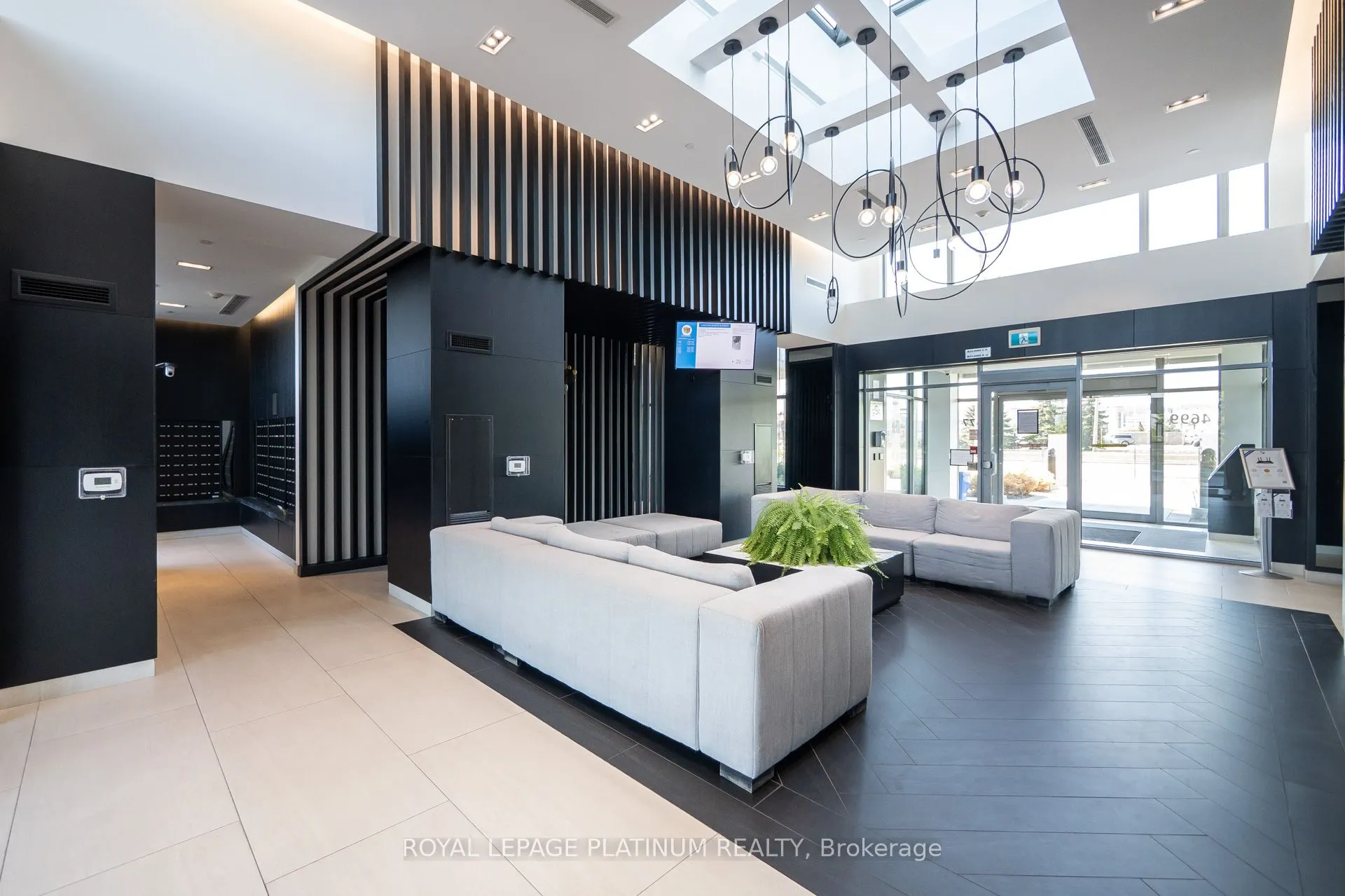4699 Glen Erin Drive, #409