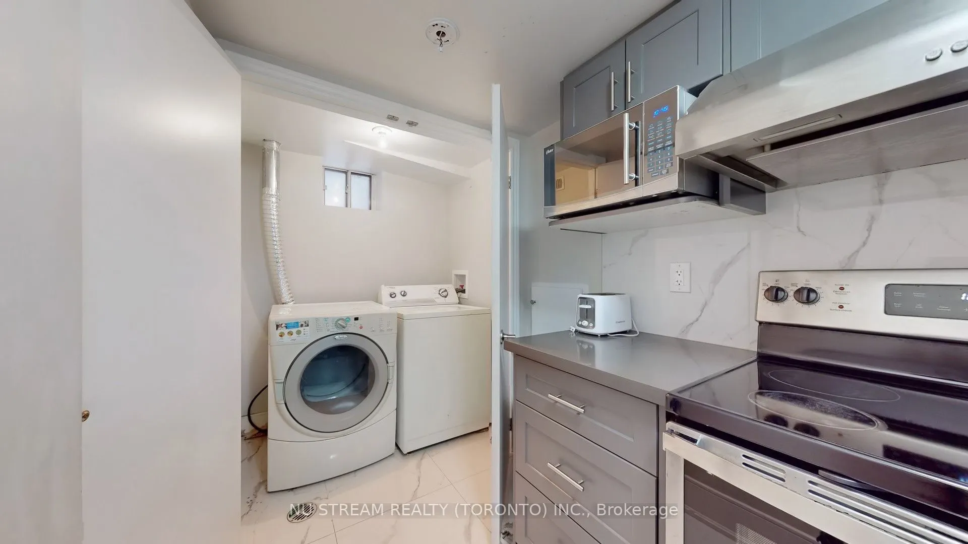 1040 Ossington Avenue, #BASEMENT