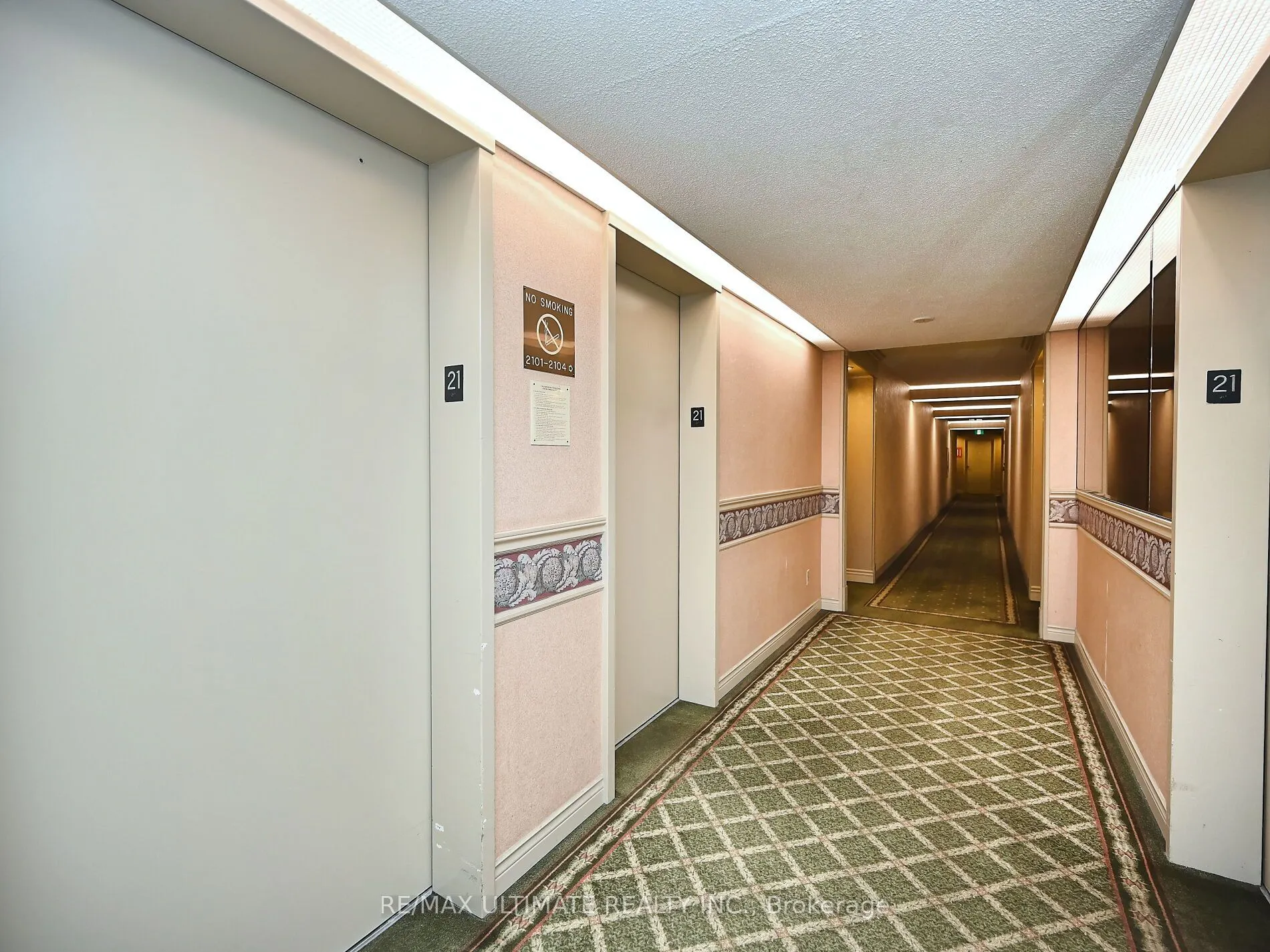 3700 Kaneff Crescent #2101