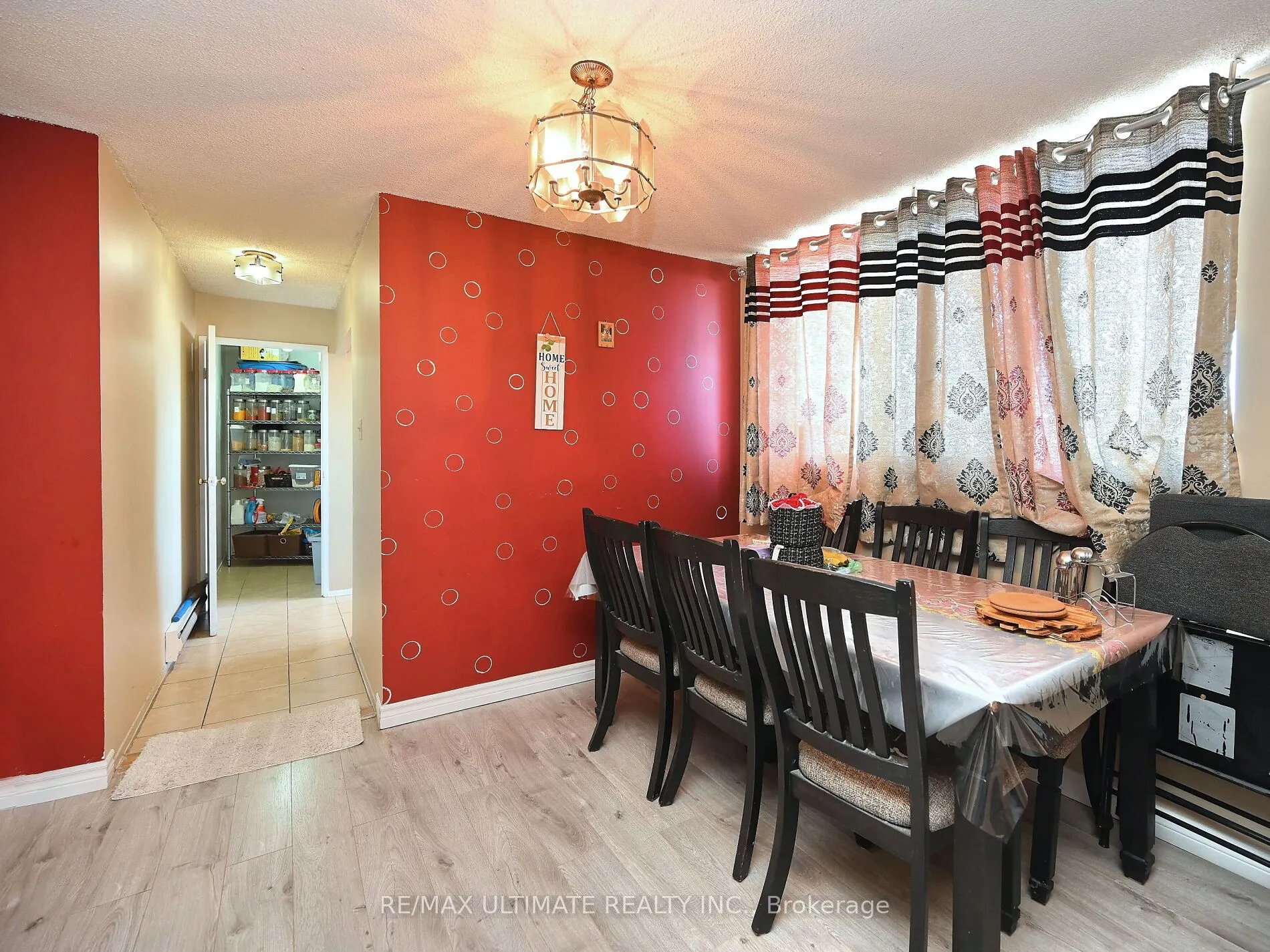 3700 Kaneff Crescent #2101