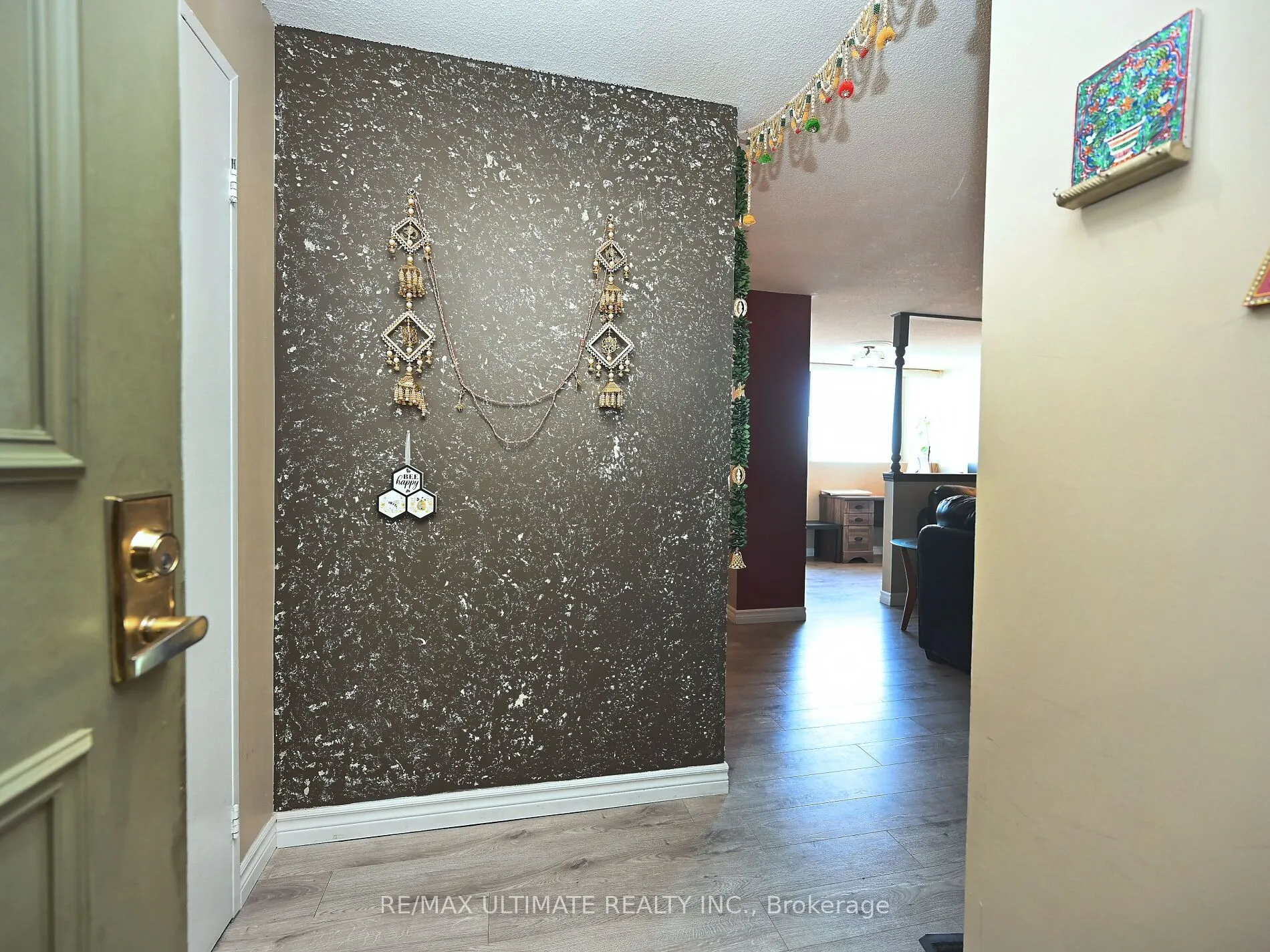 3700 Kaneff Crescent #2101