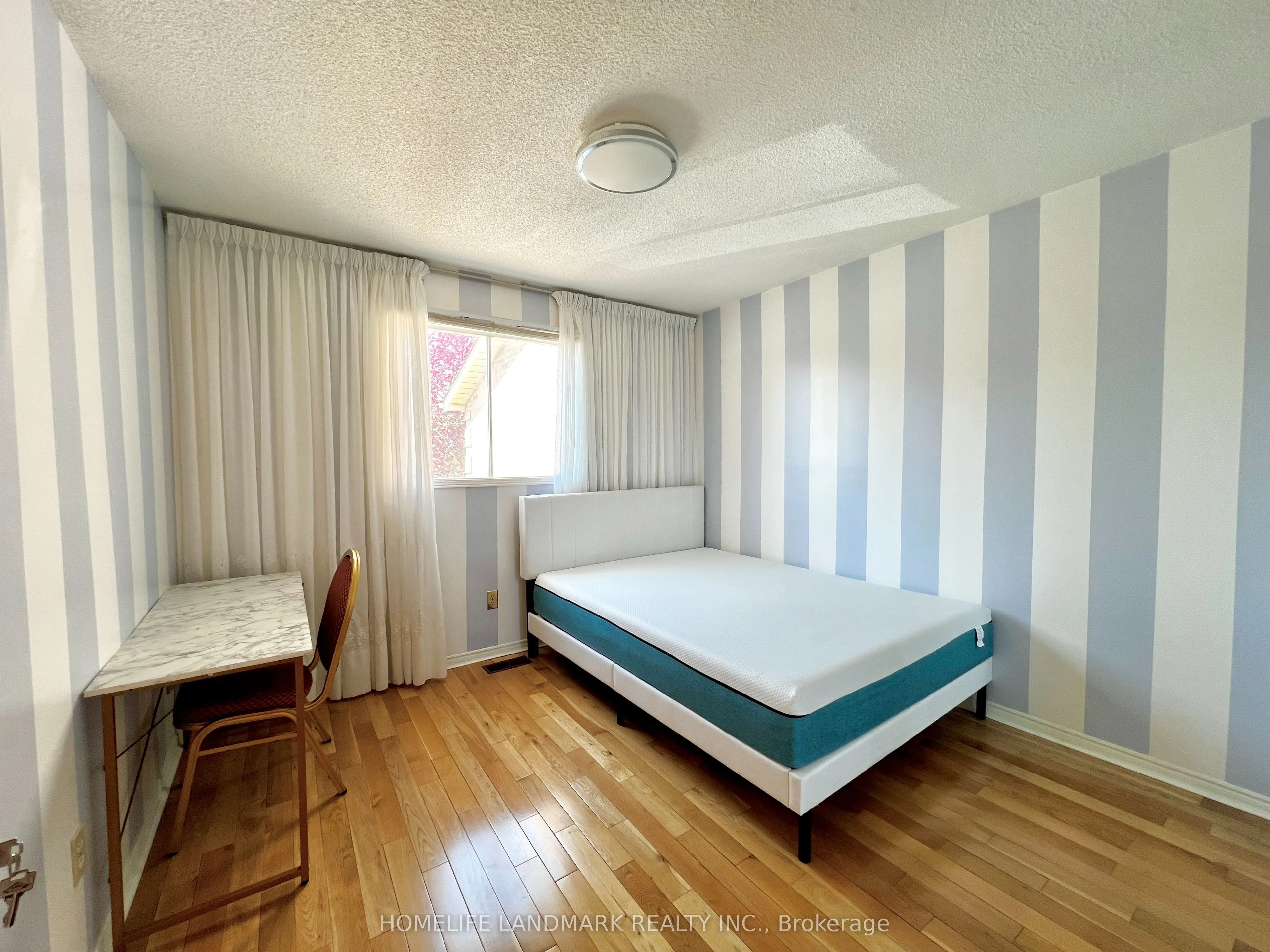 654 DINSMORE Court, #Room 2