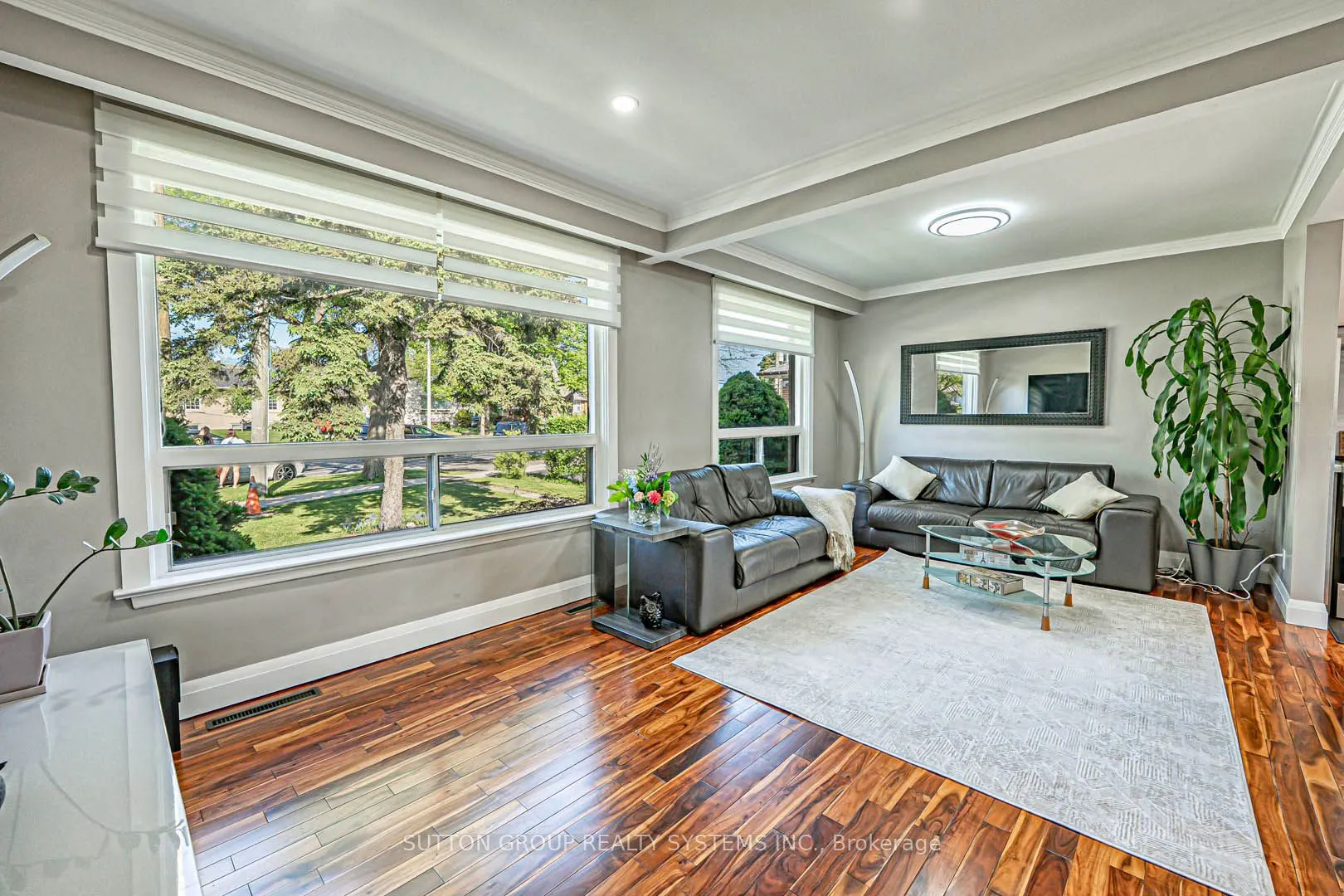 366 Renforth Drive