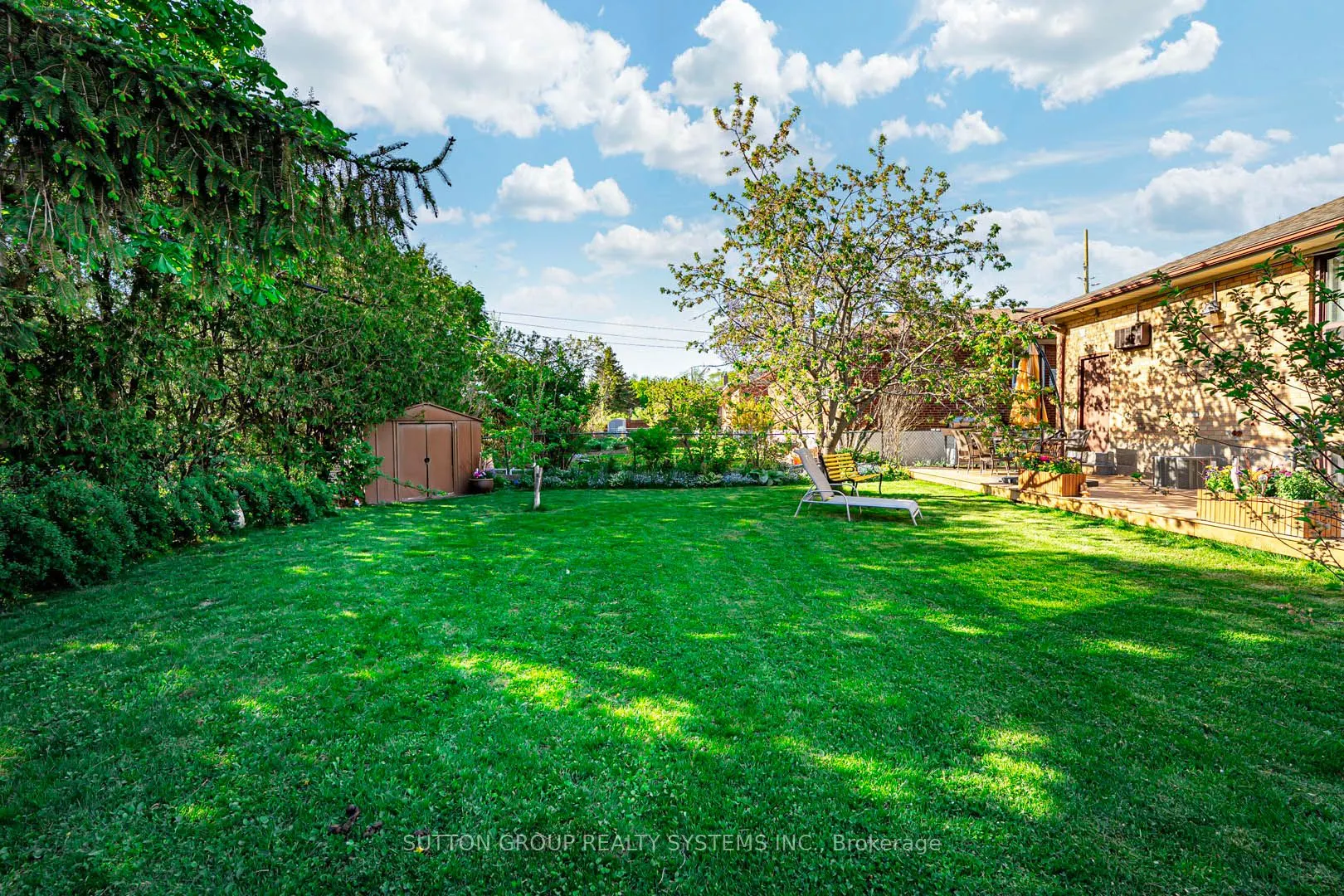 366 Renforth Drive