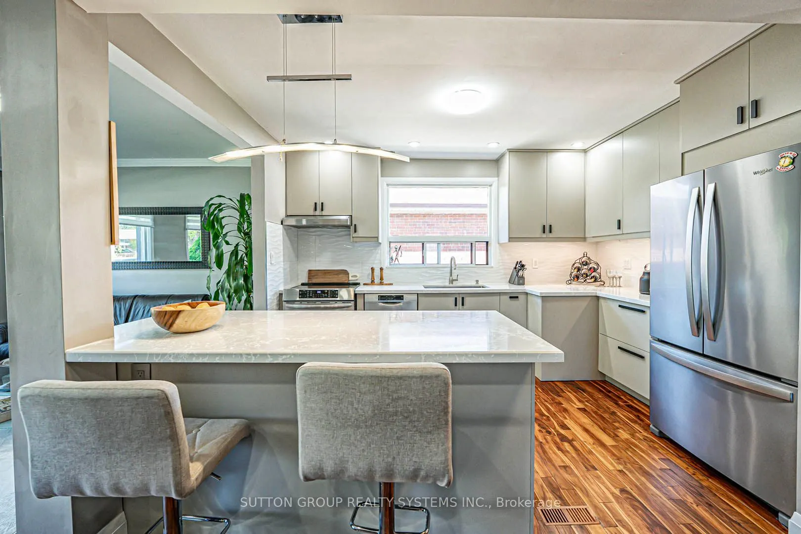 366 Renforth Drive