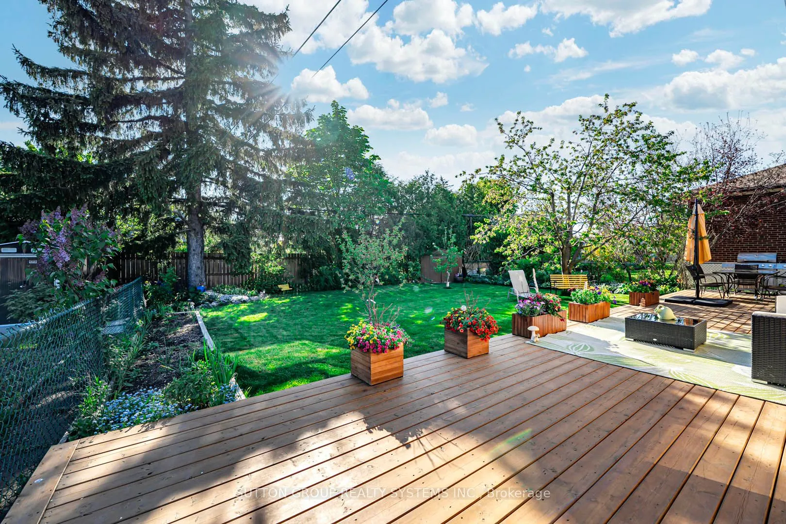 366 Renforth Drive